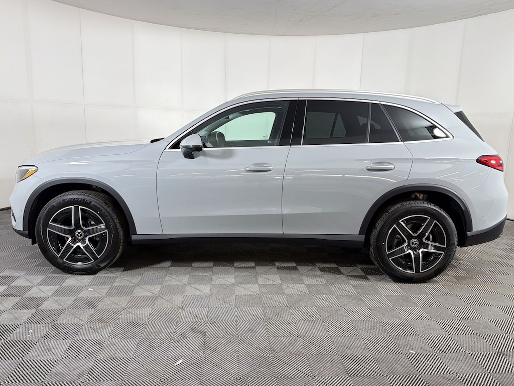 New 2026 Mercedes-Benz GLC 300 4MATIC SUV