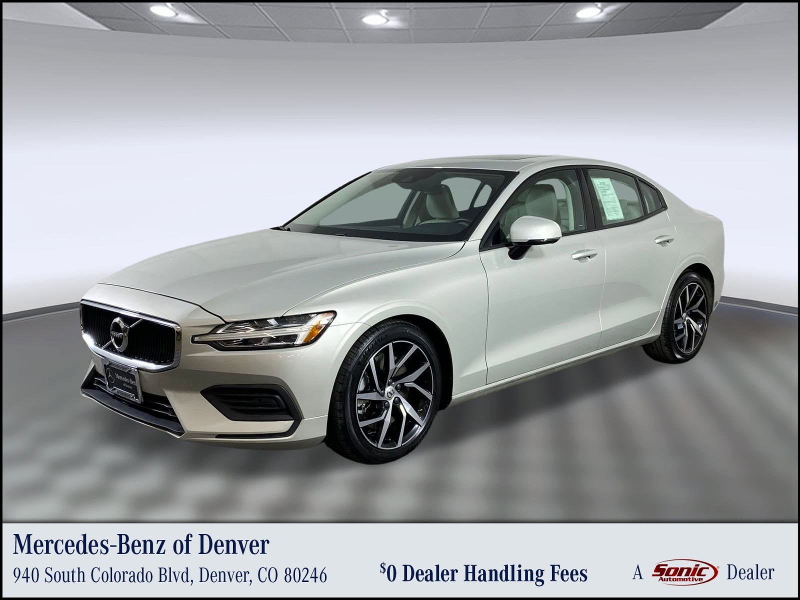 2019 Volvo S60 Momentum's photo