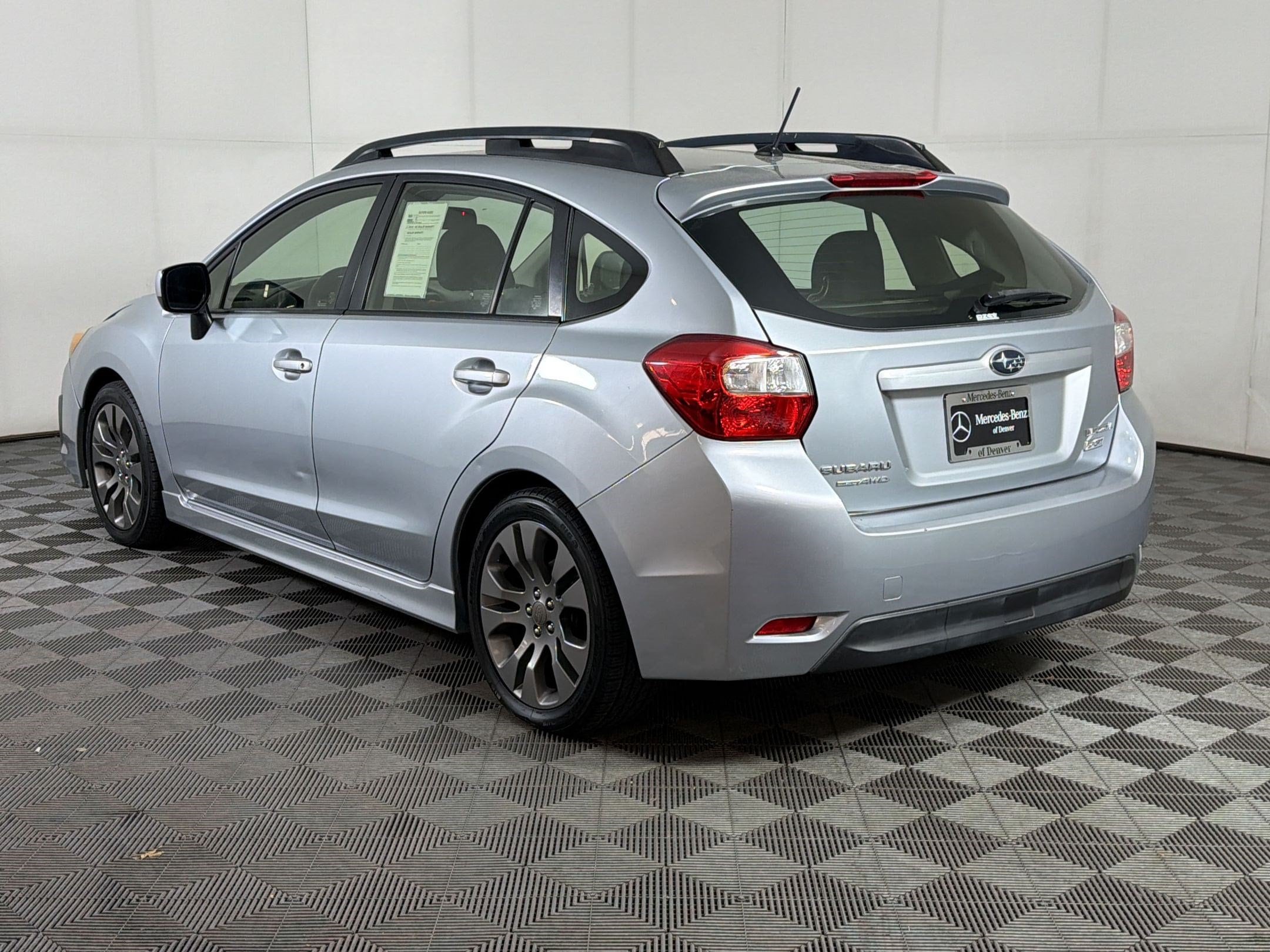 Impreza 2.0i Sport Premium Station Wagon