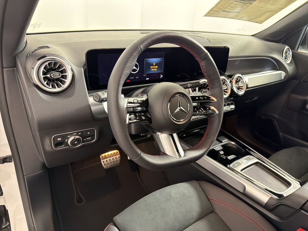 New 2026 Mercedes-Benz GLB 250 4MATIC SUV