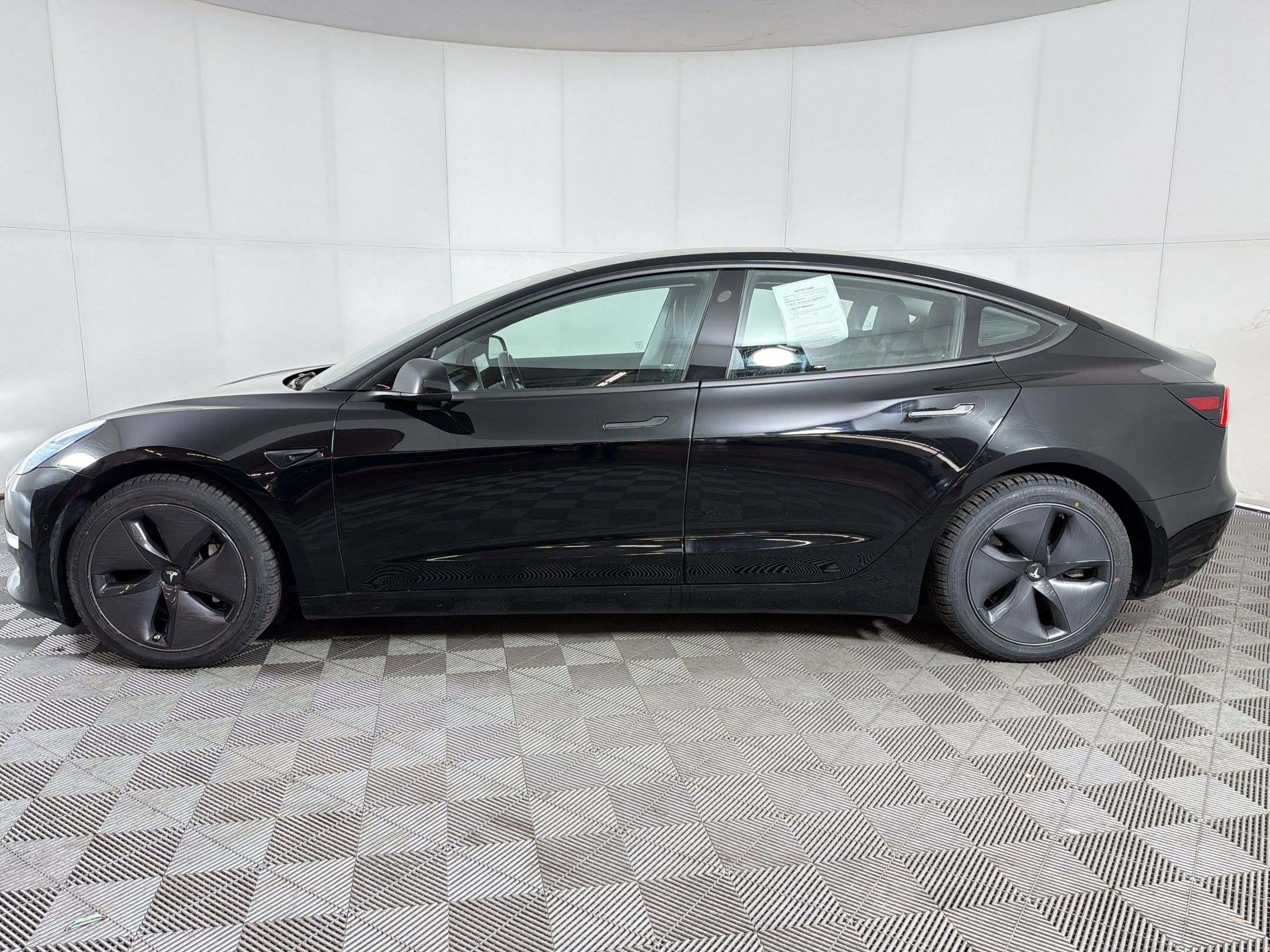 Used 2018 Tesla Model 3 Long Range Dual Motor with VIN 5YJ3E1EB8JF112482 for sale in Denver, CO