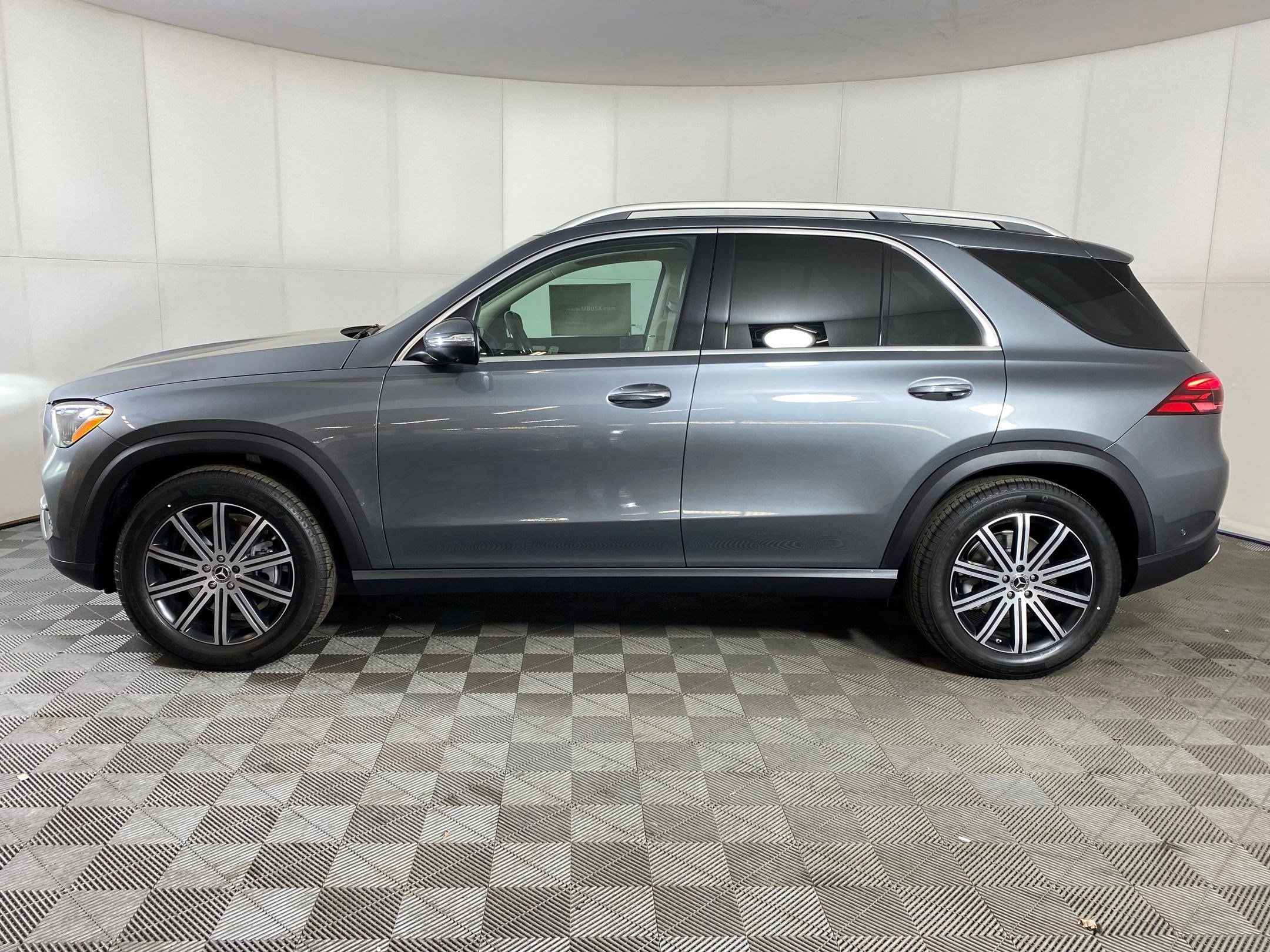 2026 Mercedes-Benz GLE GLE350 - Photo 2