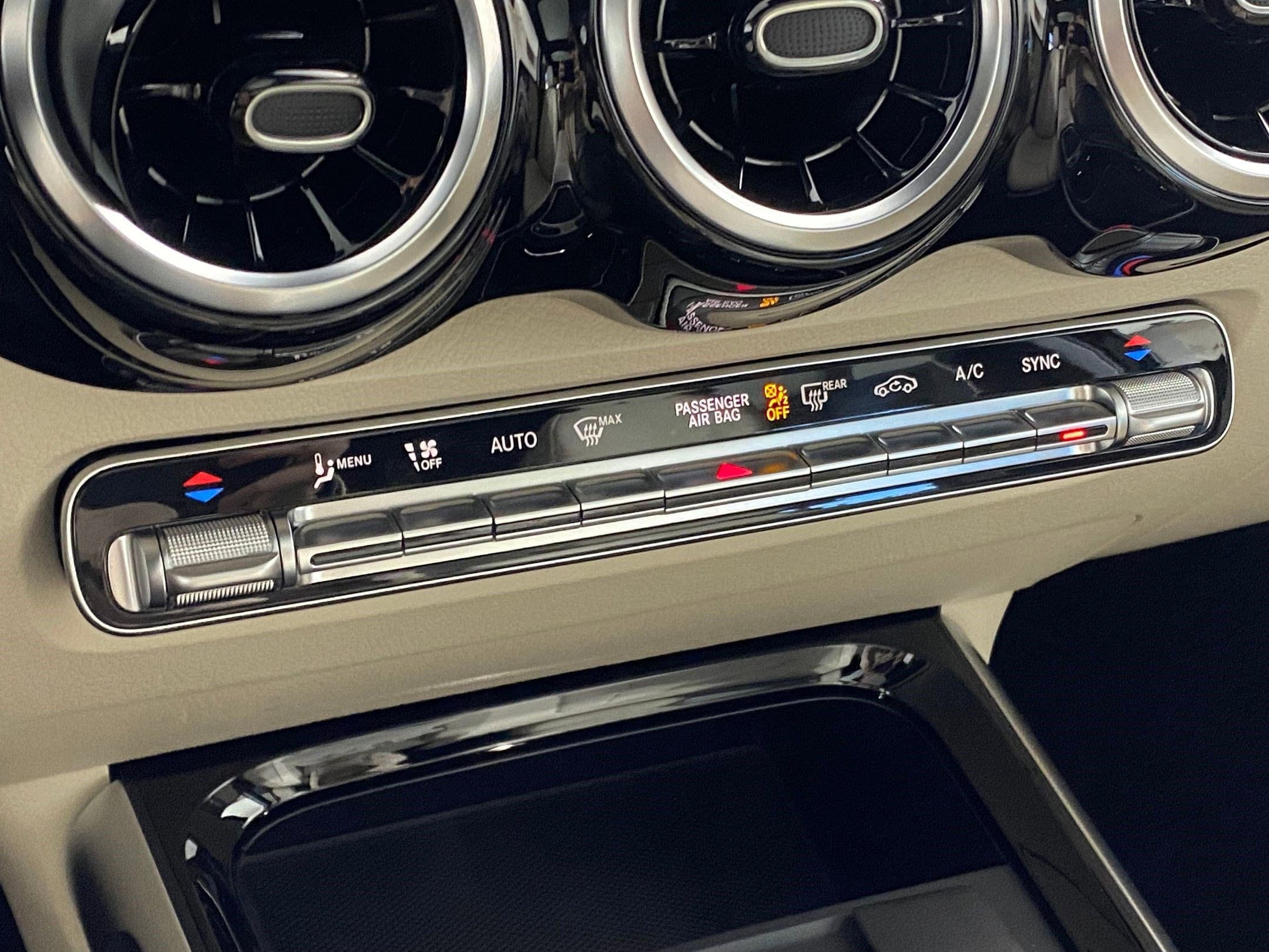 2026 Mercedes-Benz GLB GLB 250 - Photo 26