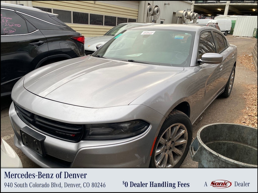 Used 2015 Dodge Charger SXT Sedan