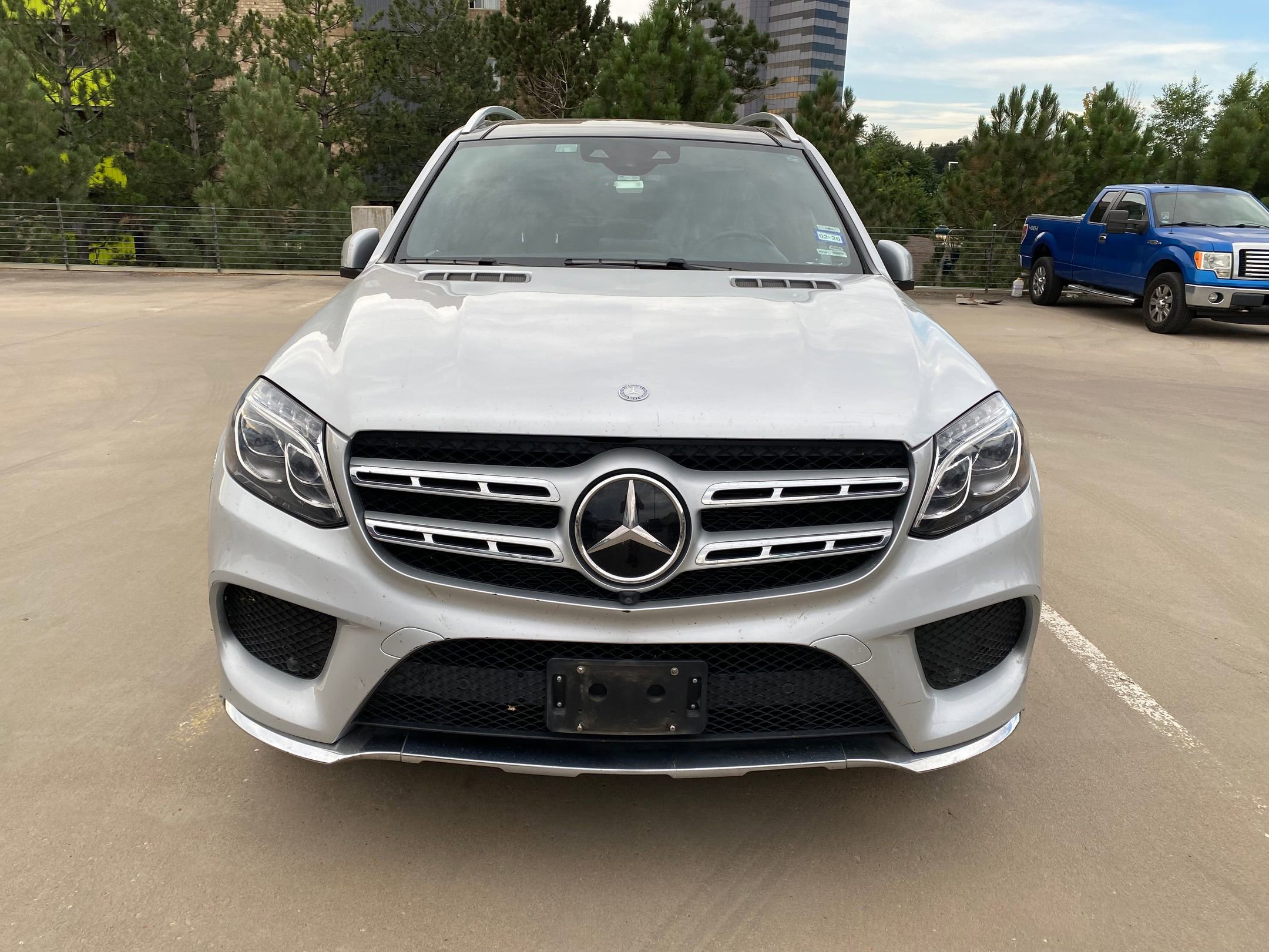 2017 Mercedes Benz GLS 550 photo 4