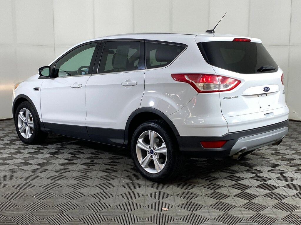 Used 2015 Ford Escape SE SUV