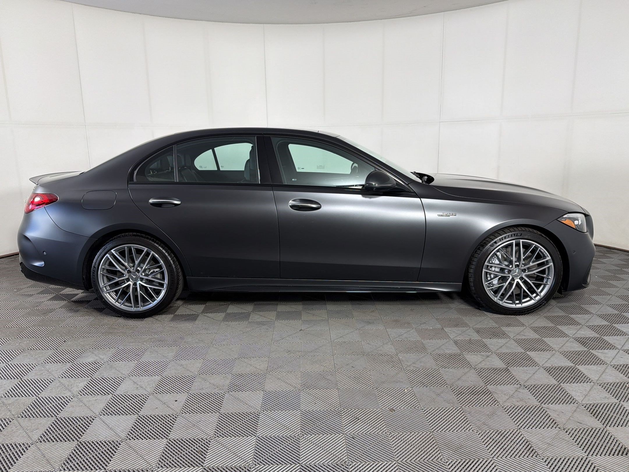 2026 Mercedes-Benz AMG C 43 4MATIC Sedan
