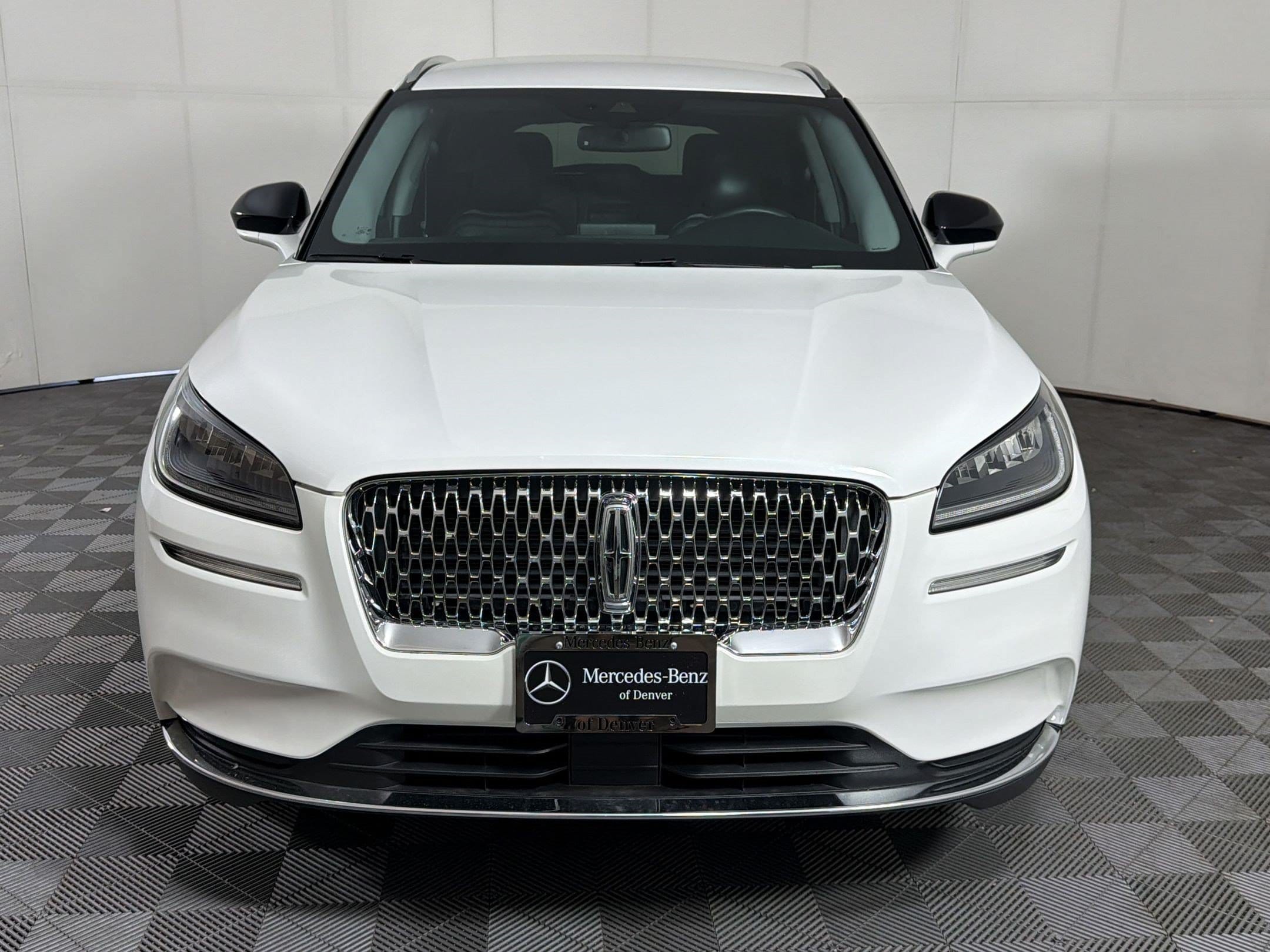 Corsair Standard Sport Utility