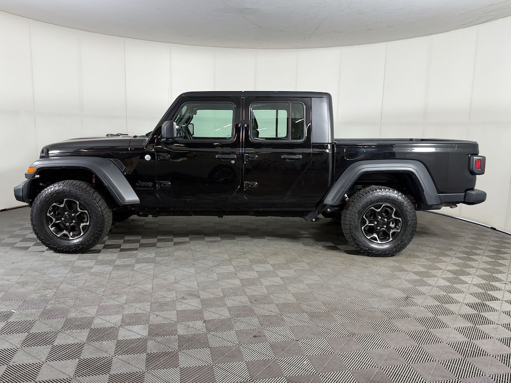 Used 2021 Jeep Gladiator Sport Crew Cab Pickup
