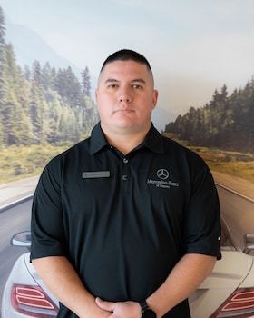 Staff member Ricardo Menchaca from ID_0133902ad282