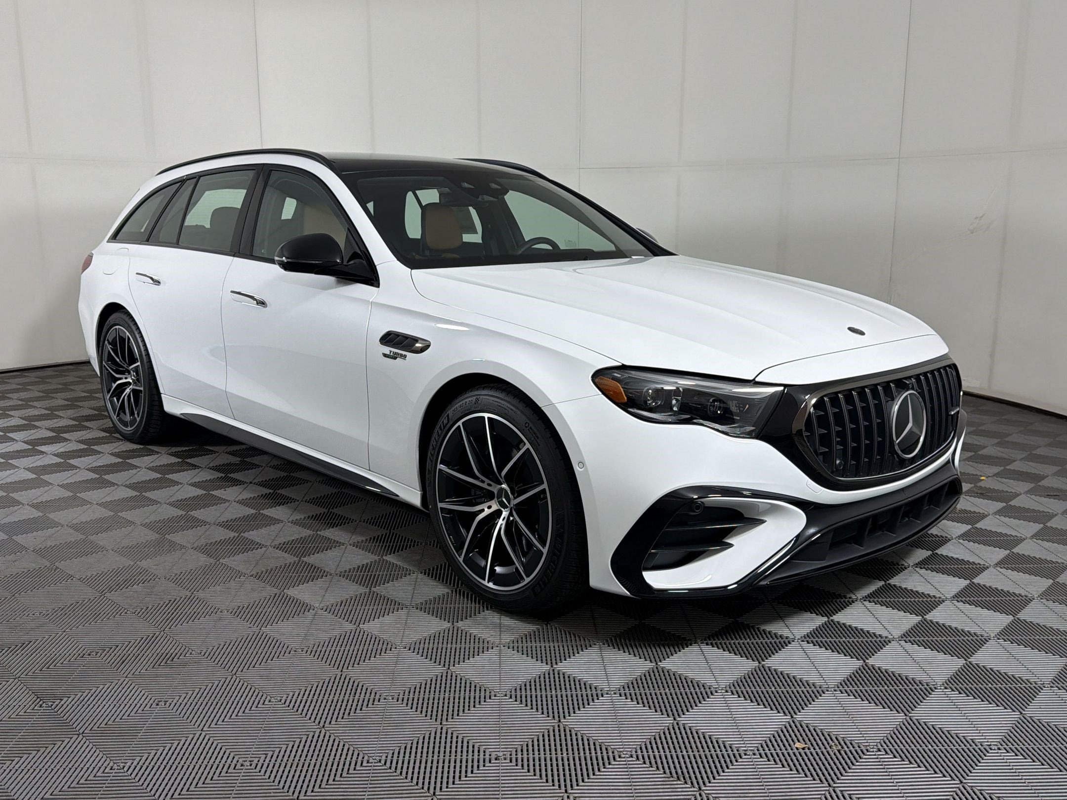 AMG E 53 E Base Coupe