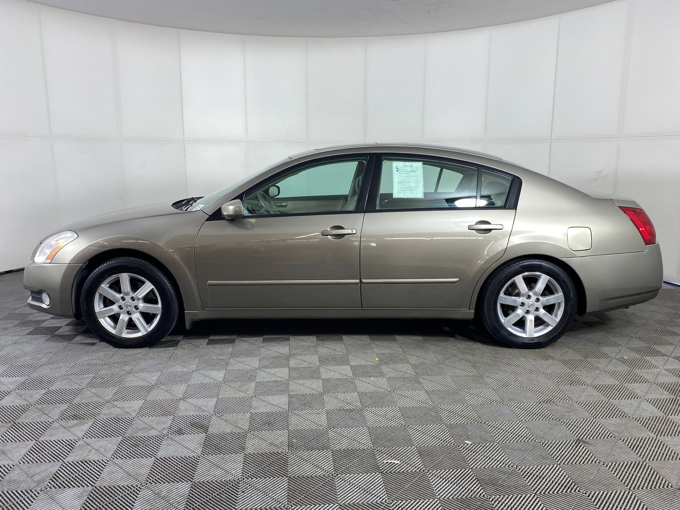Used 2005 Nissan Maxima SL with VIN 1N4BA41E95C836540 for sale in Denver, CO