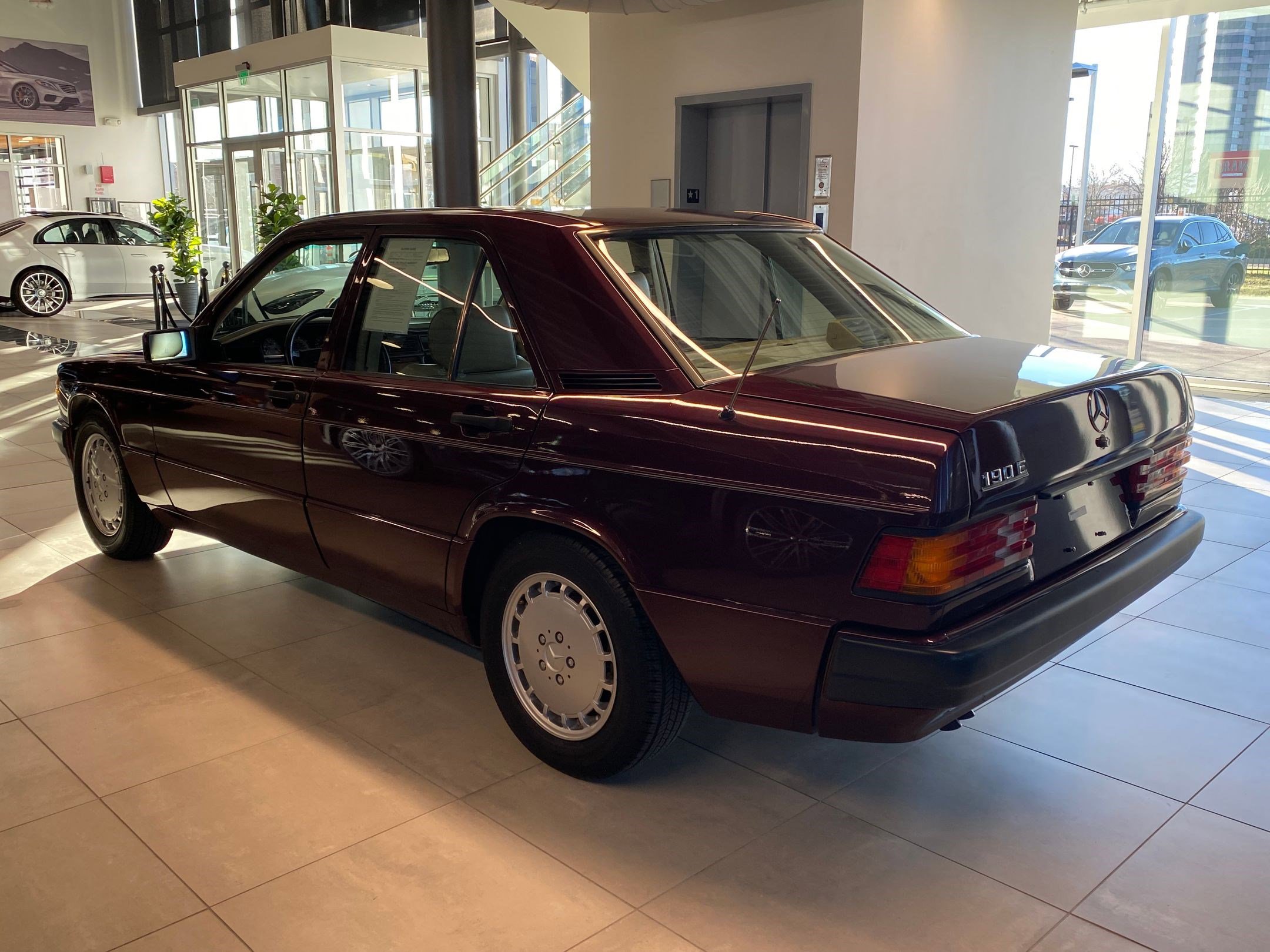 1991 Mercedes Benz 190 photo 2