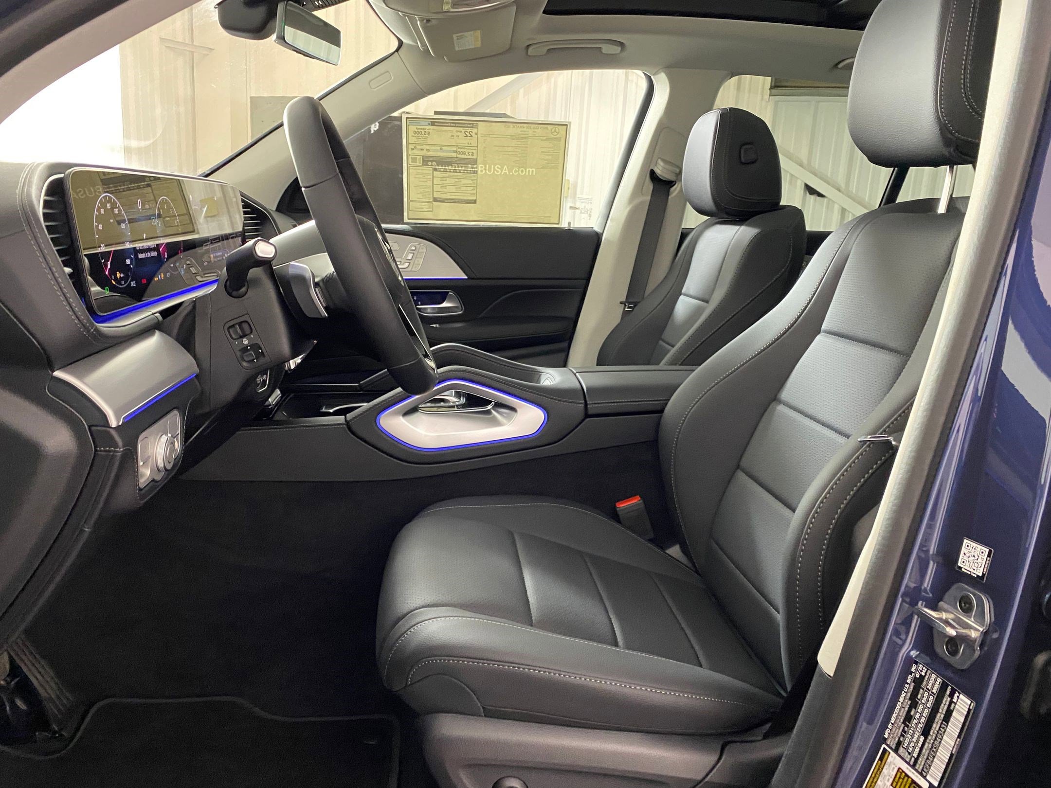 2025 Mercedes Benz GLE 350 4MATIC photo 4