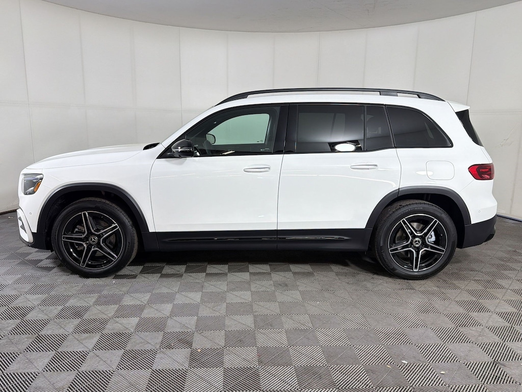New 2026 Mercedes-Benz GLB 250 4MATIC SUV