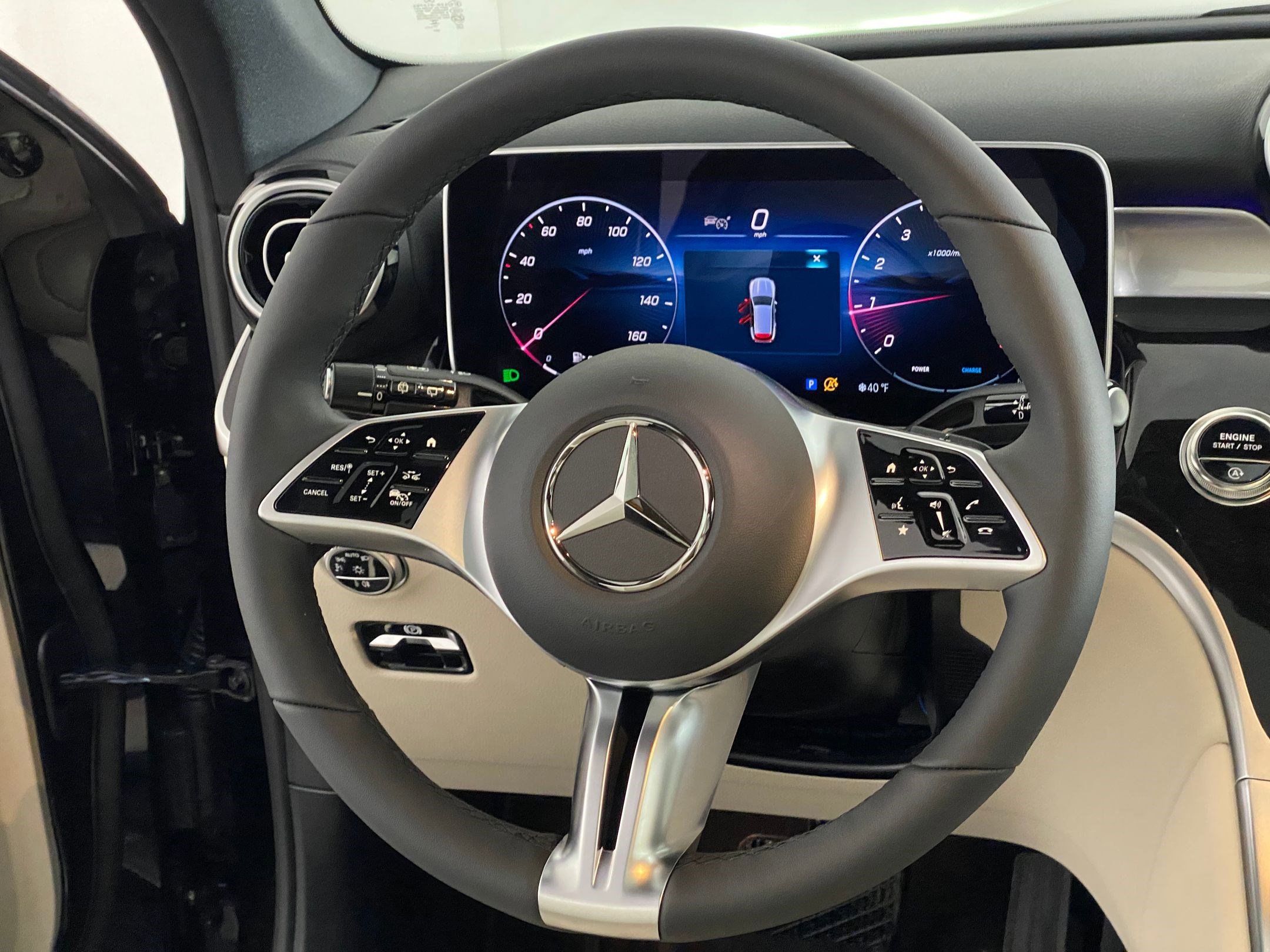2026 Mercedes-Benz GLC Base - Photo 16