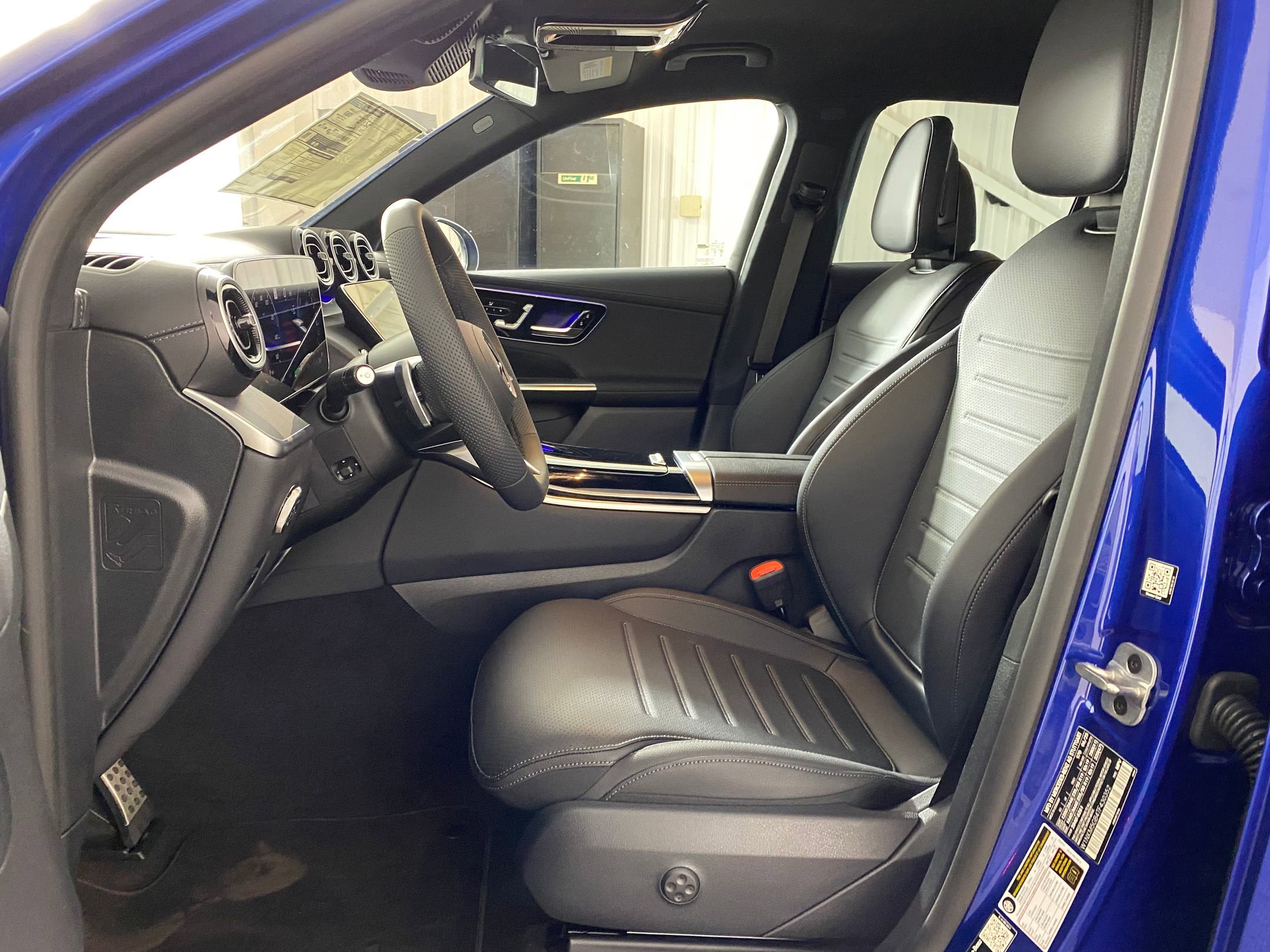 2026 Mercedes Benz GLC 350e 4MATIC photo 4