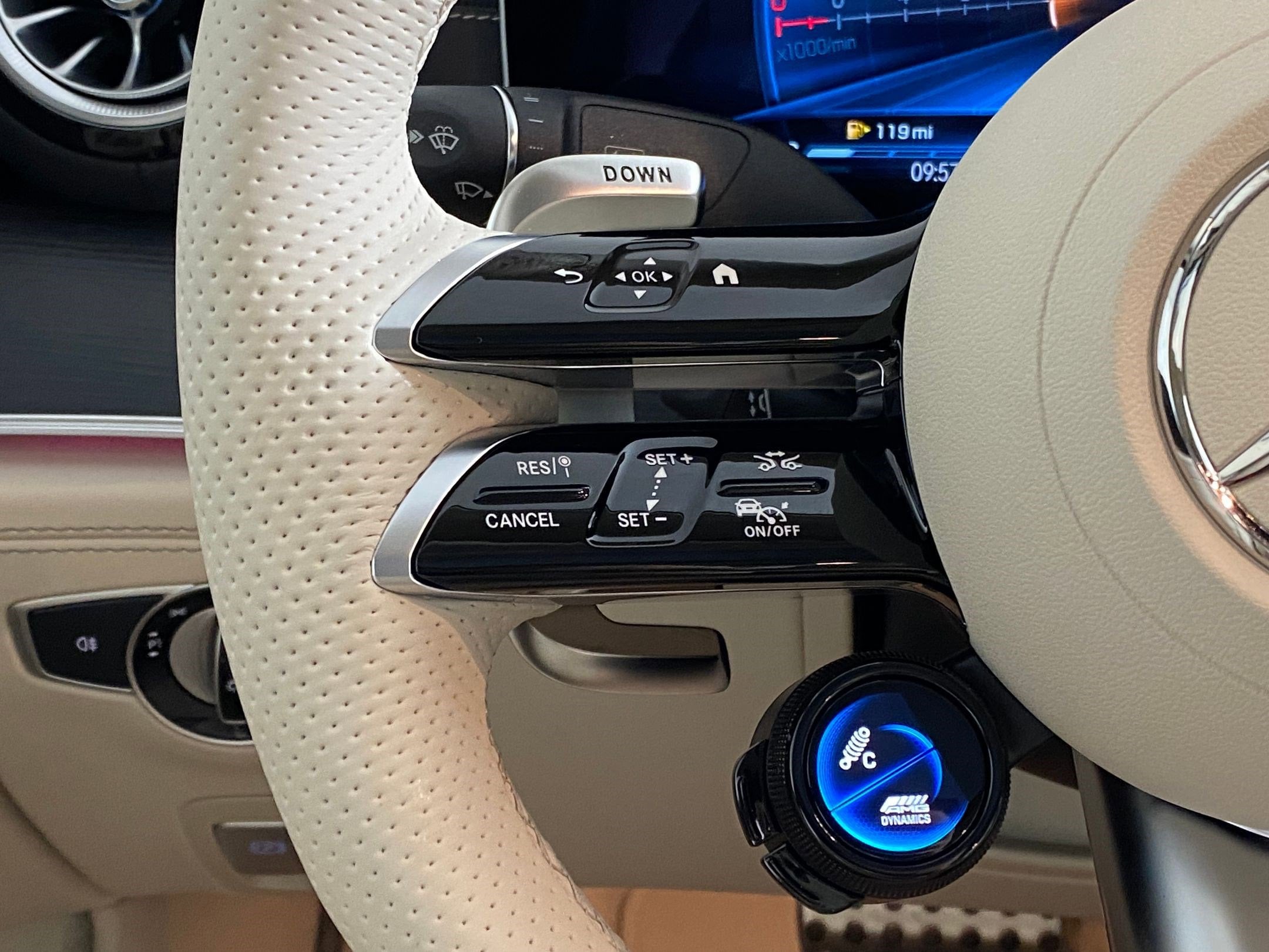 2026 Mercedes-Benz AMG GT 4-Door Coupe 43 - Photo 17