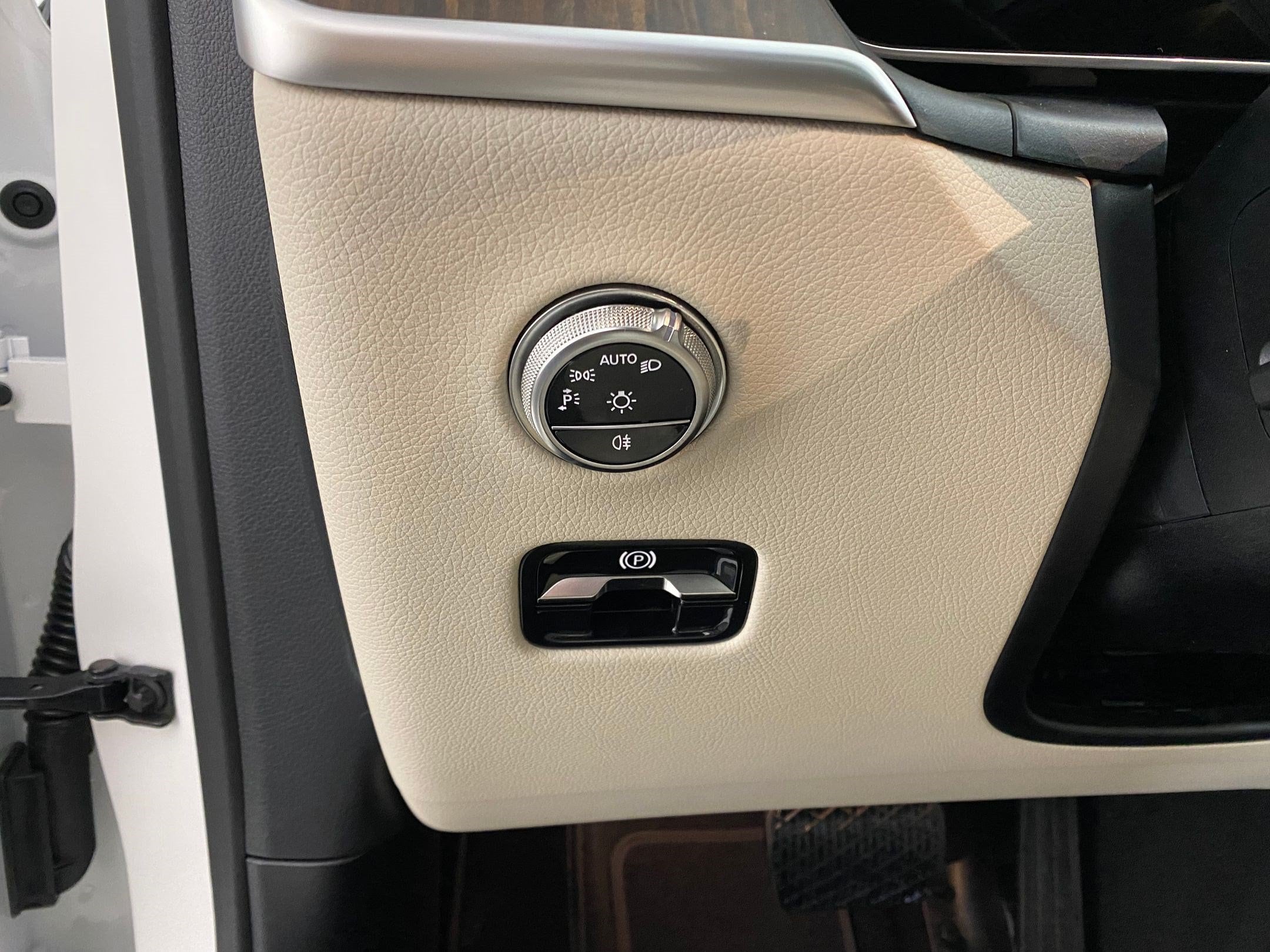 2026 Mercedes-Benz GLC Base - Photo 18