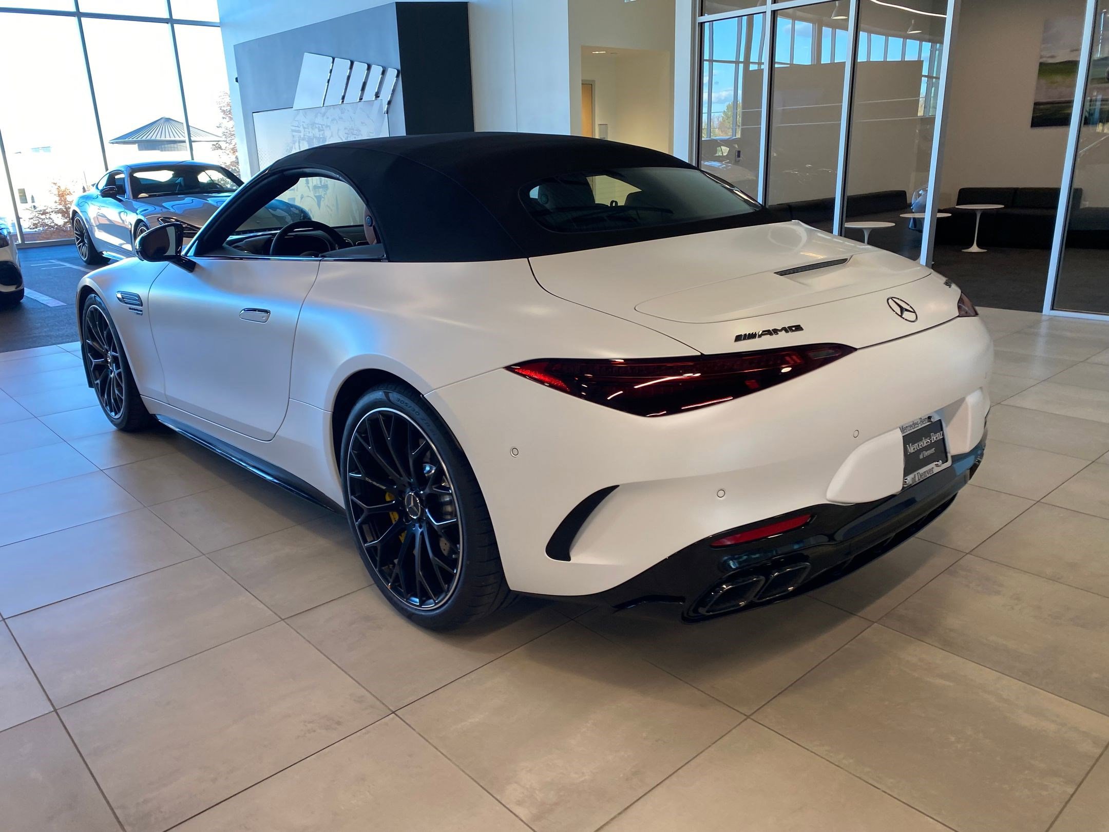 2026 Mercedes Benz SL AMG 63 photo 2