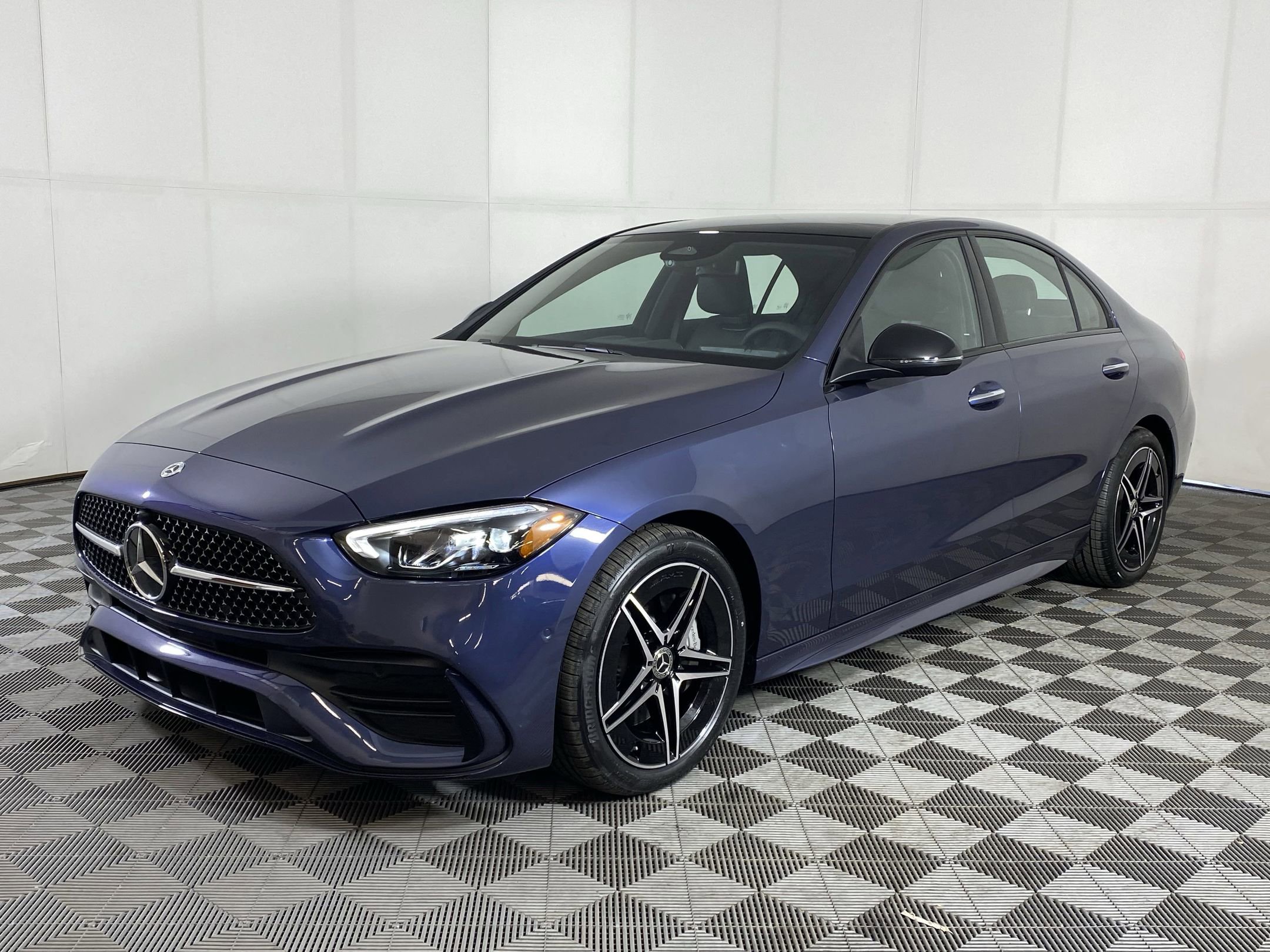 2025 Mercedes Benz C 300 4MATIC Sedan photo 2