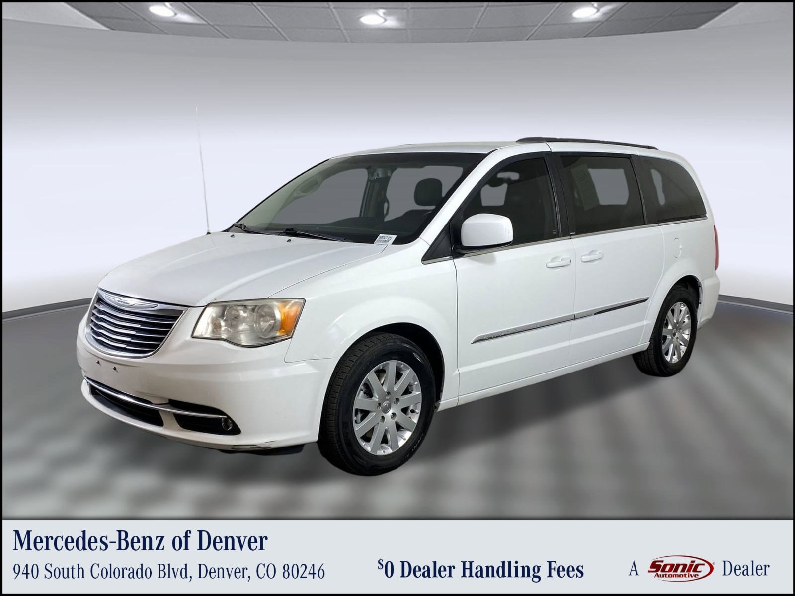 2014 Chrysler Town & Country Touring