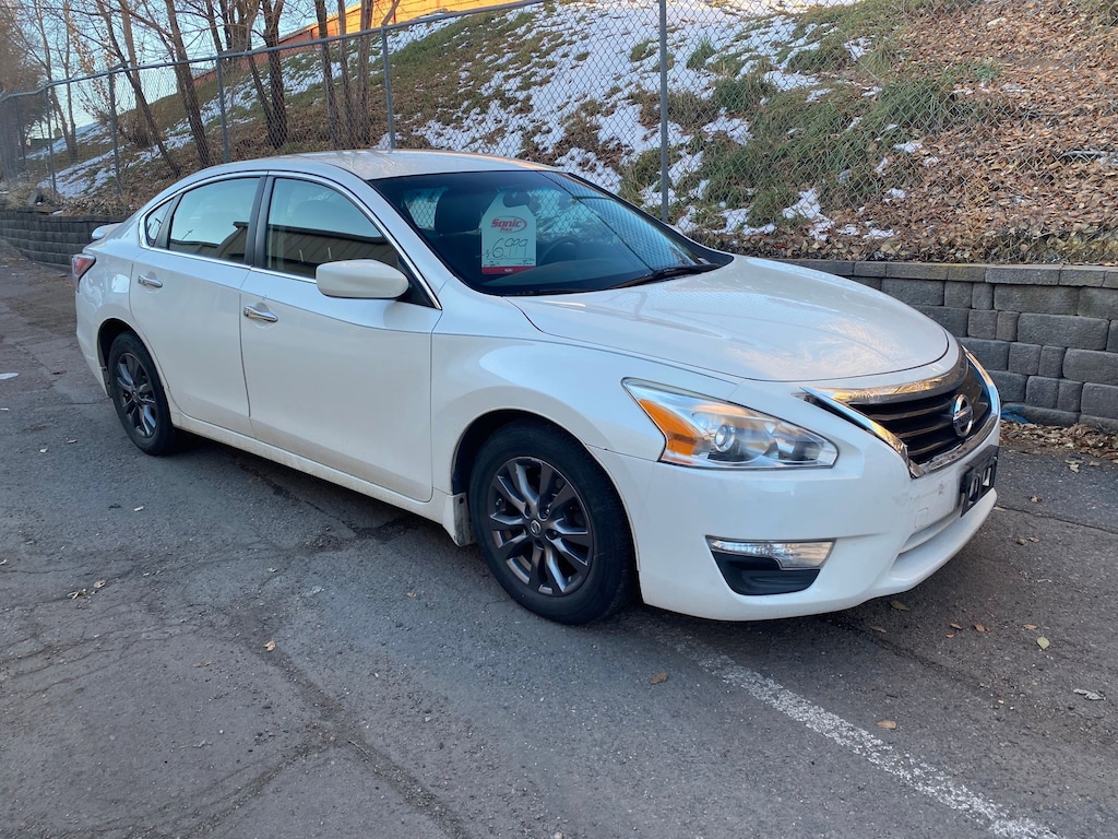 Used 2015 Nissan Altima 2.5 S Sedan