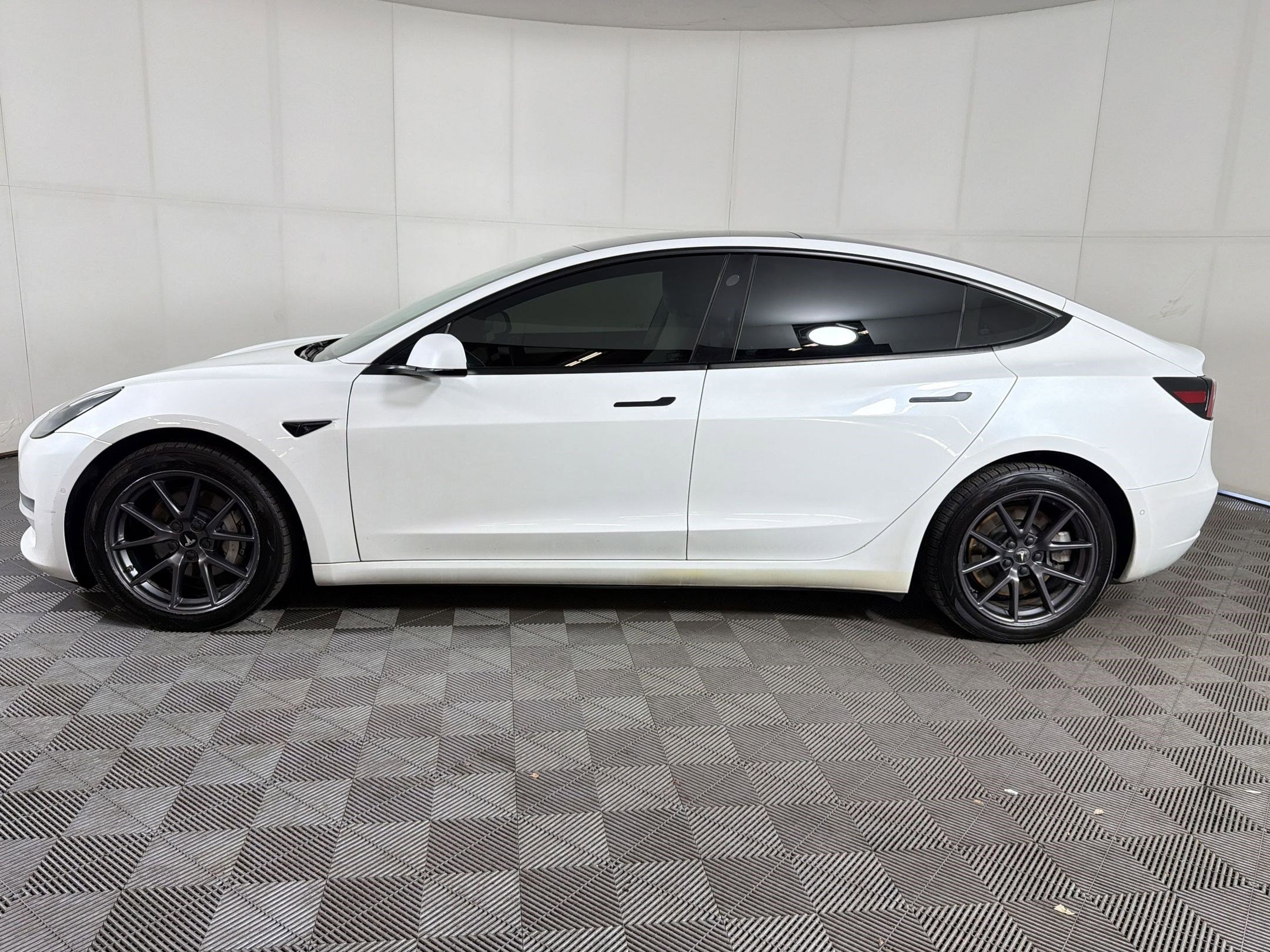 Used 2021 Tesla Model 3 Base with VIN 5YJ3E1EB4MF960654 for sale in Denver, CO