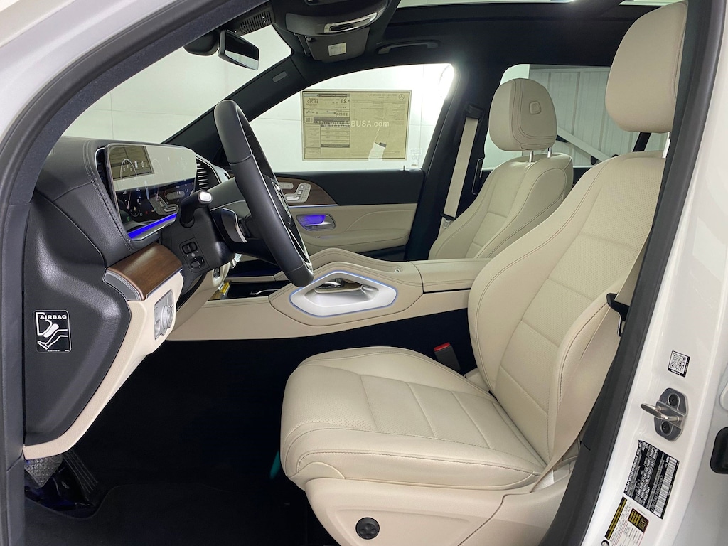 New 2025 Mercedes-Benz GLS 450 4MATIC SUV