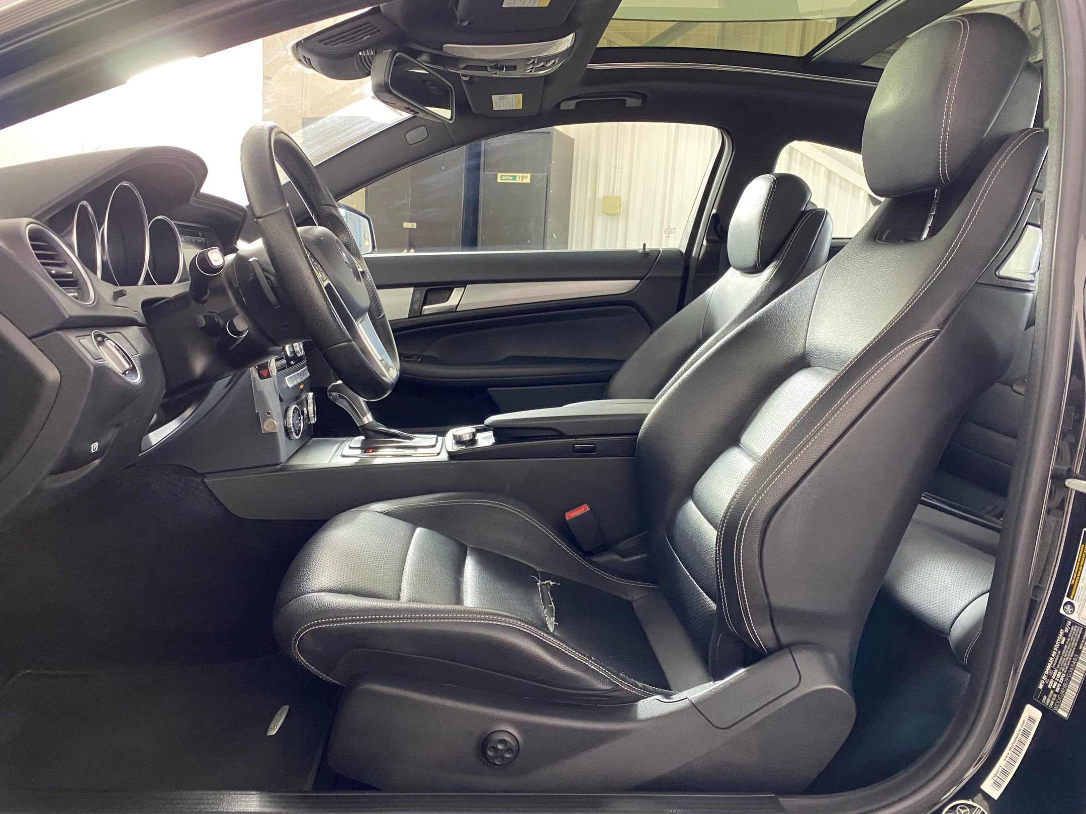 2015 Mercedes Benz C 250 Coupe photo 3