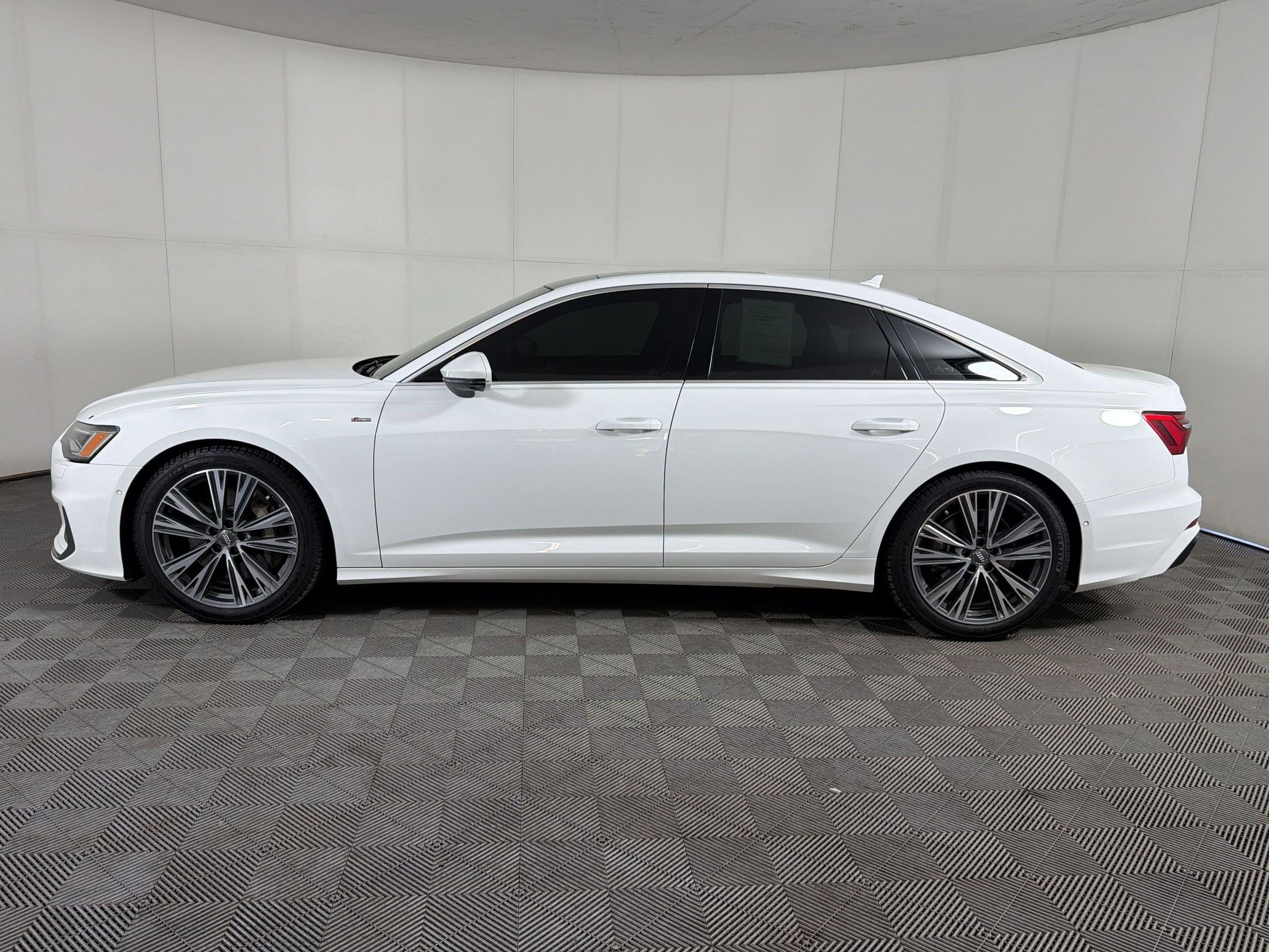 A6 3.0T Premium Plus 4dr Car