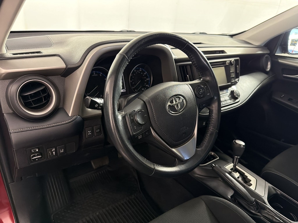 Used 2018 Toyota RAV4 XLE Sport Utility