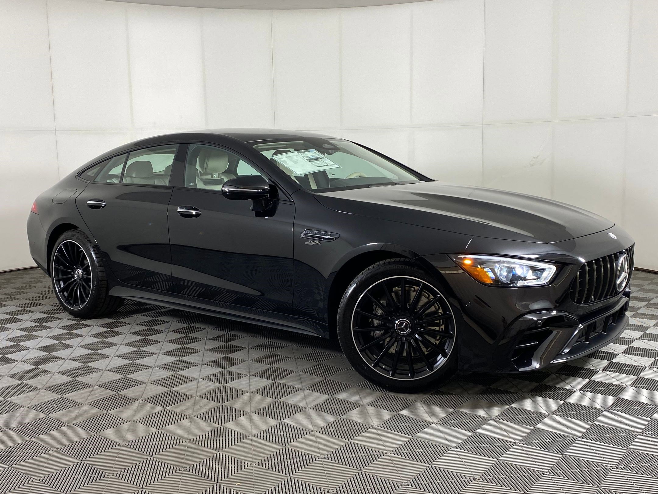2026 Mercedes-Benz AMG GT 4-Door Coupe 43 - Photo 6