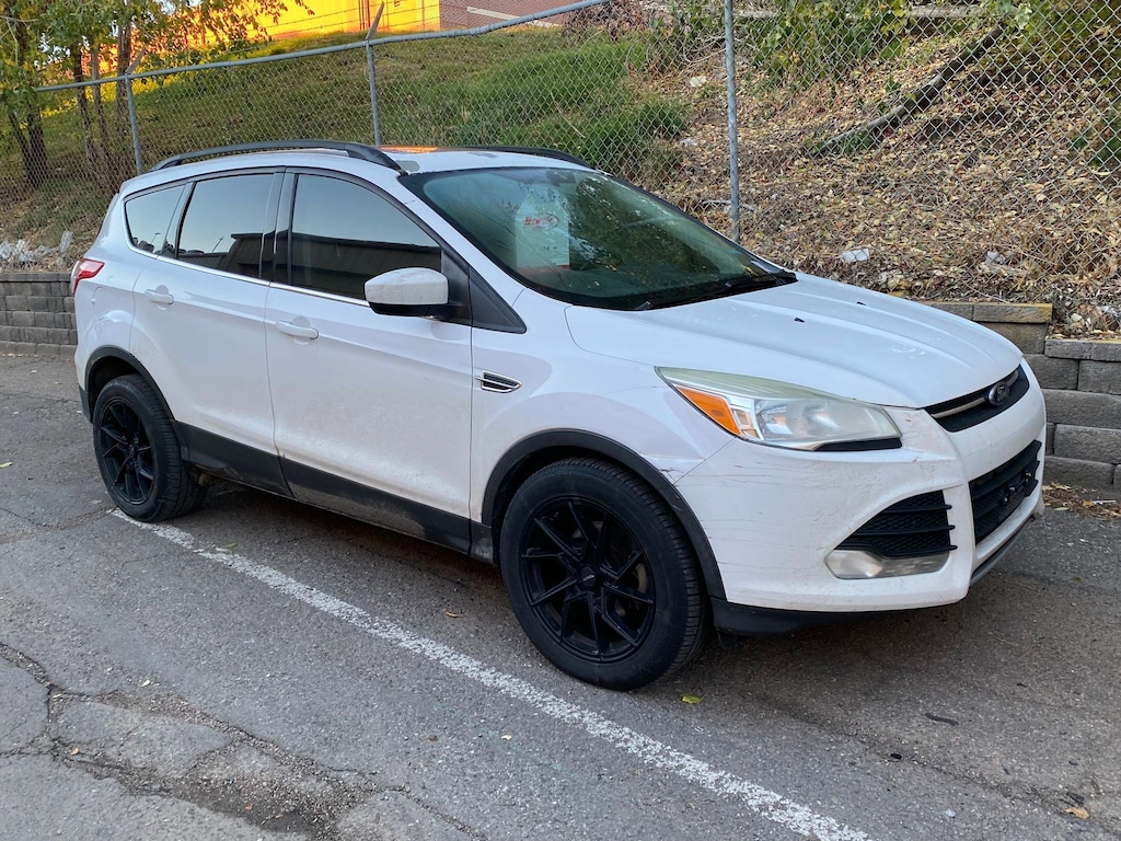 Used 2016 Ford Escape SE SUV