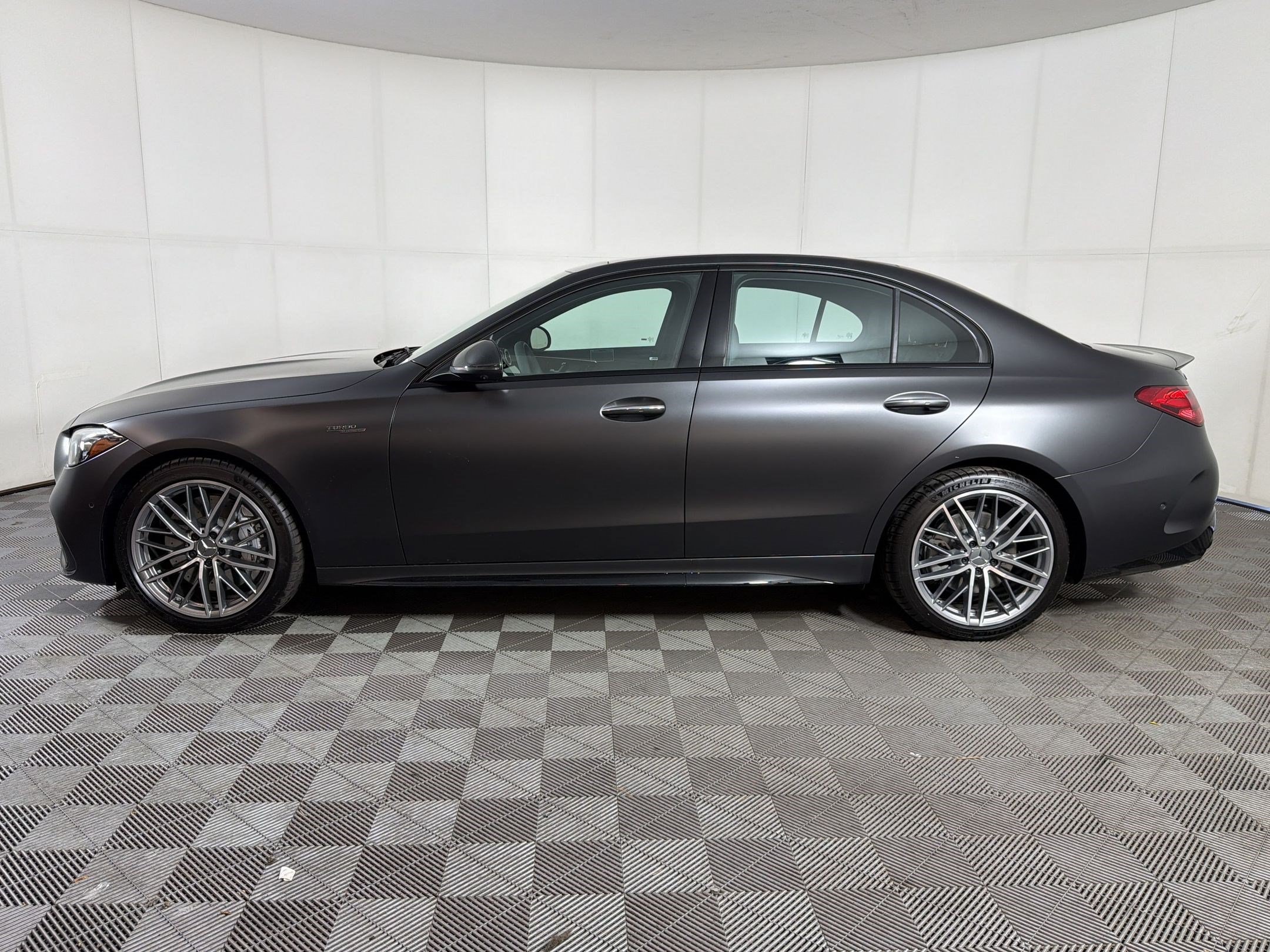 2026 Mercedes-Benz AMG C 43 4MATIC Sedan