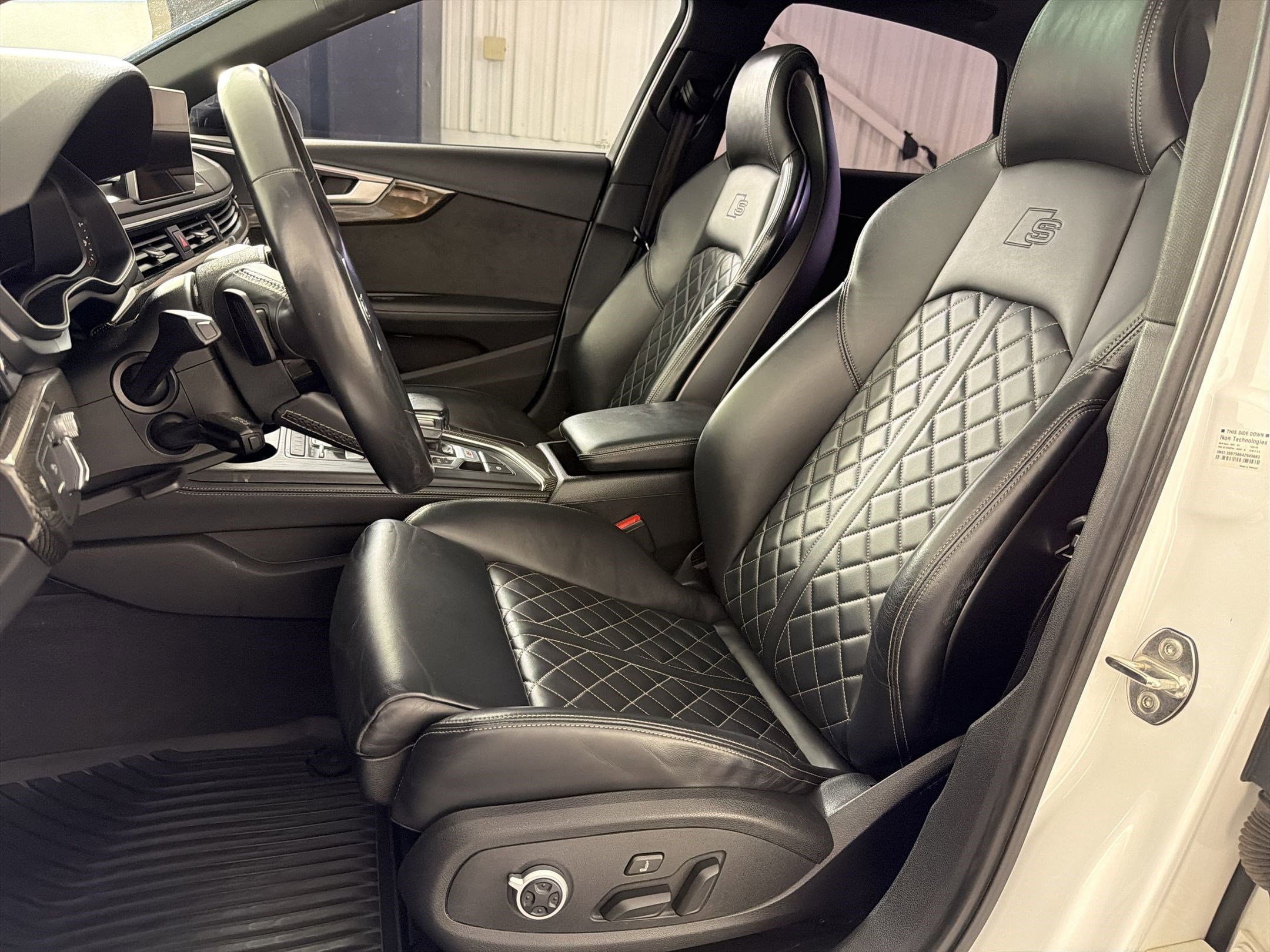 S4 3.0T Premium 4dr Car