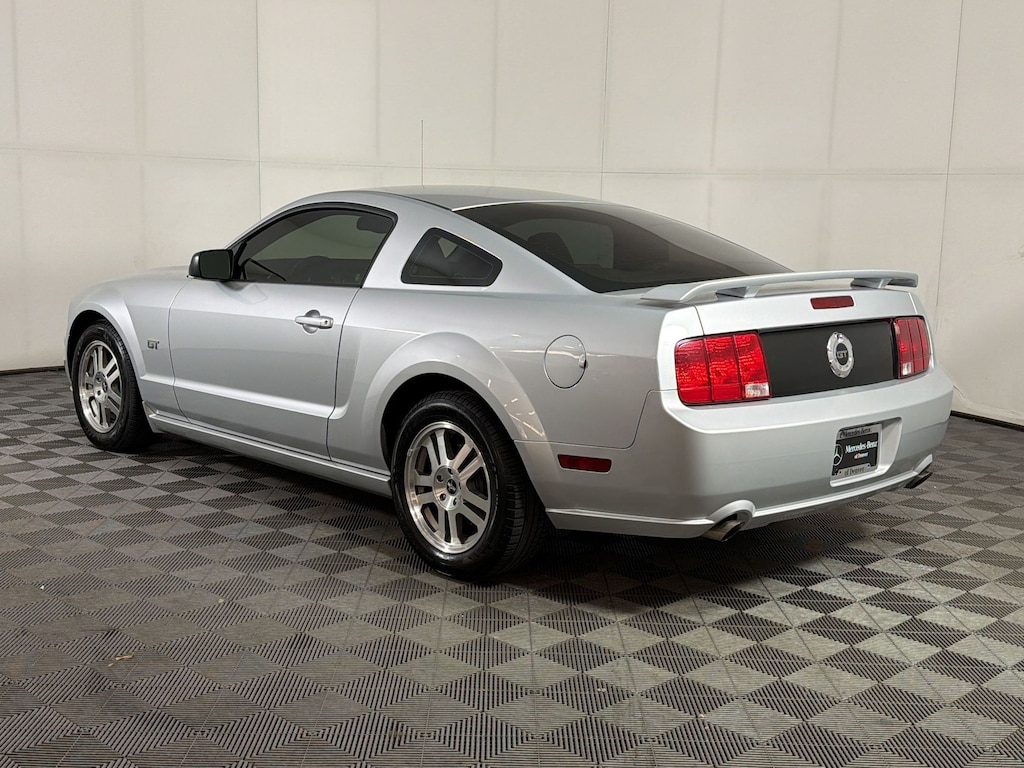 Used 2006 Ford Mustang 2dr Car