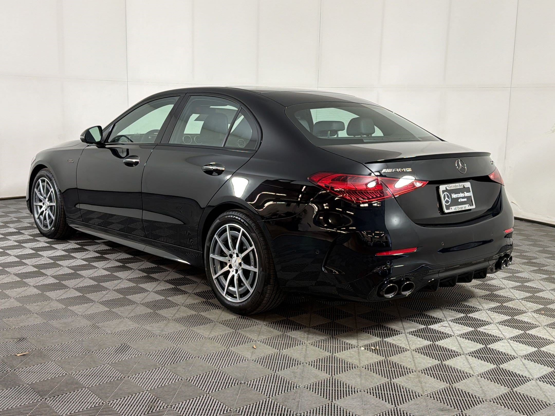 AMG C 43 4MATIC Sedan