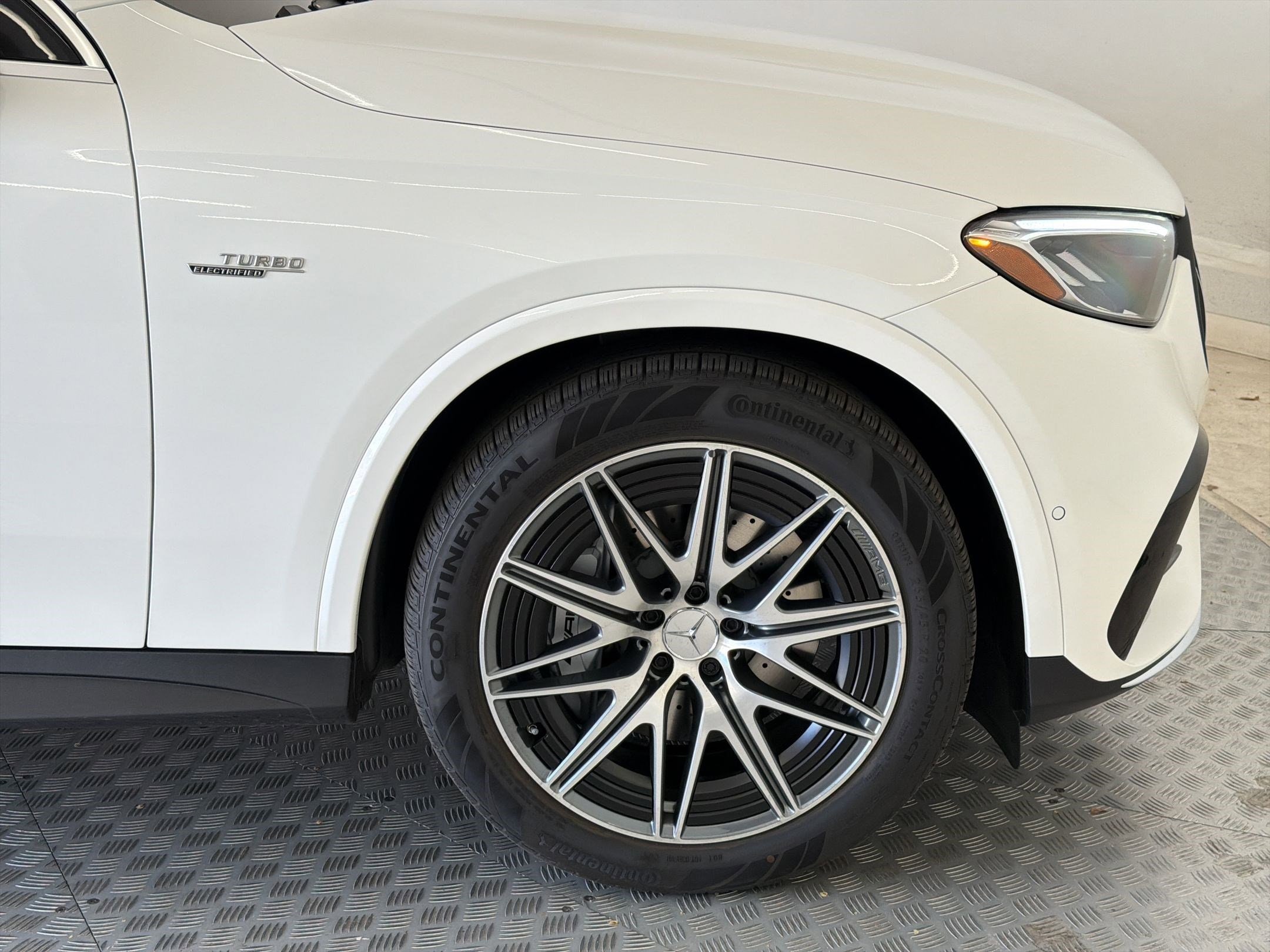 2026 Mercedes-Benz GLC AMG GLC43 - Photo 12
