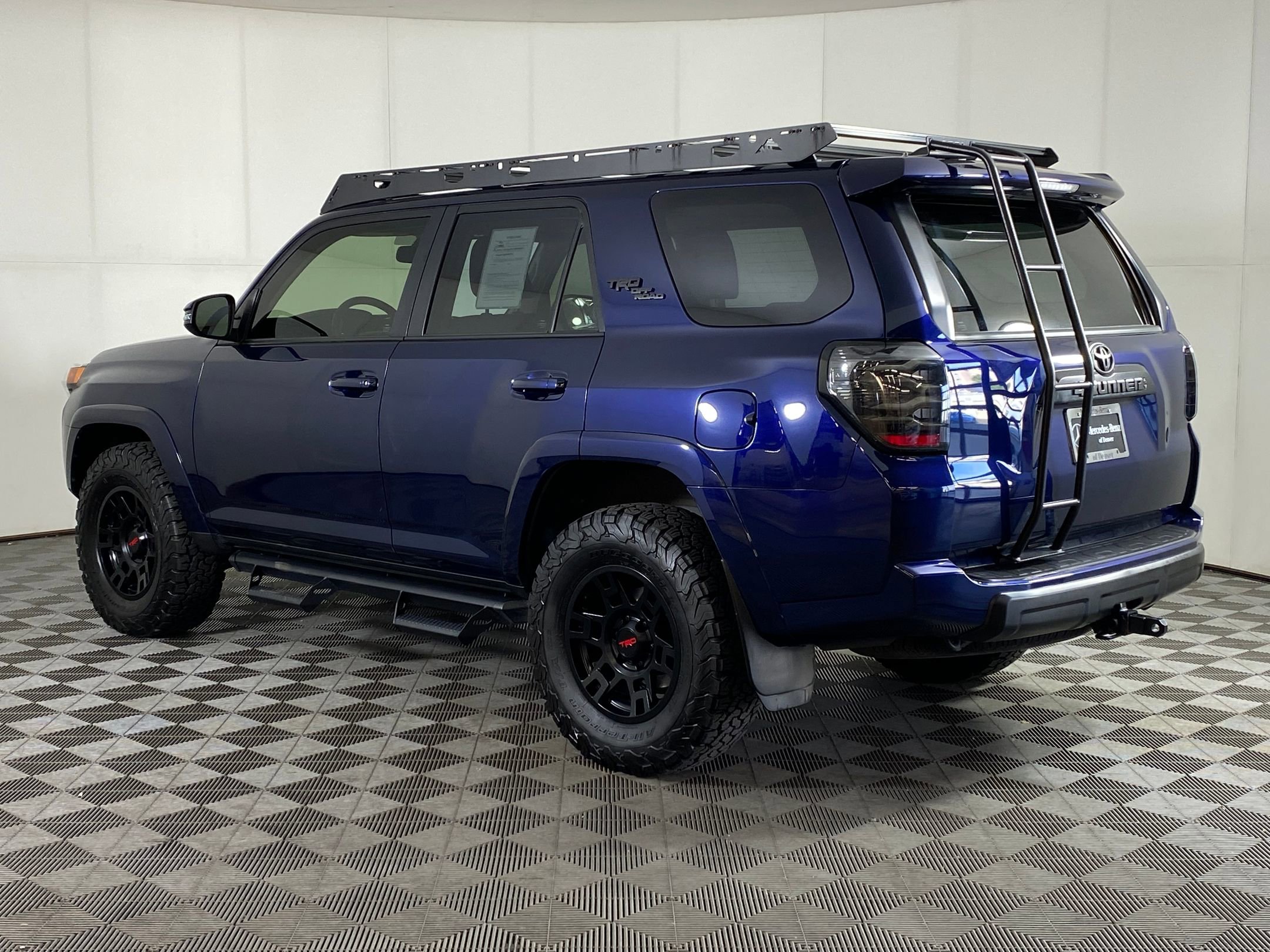 2023 Toyota 4Runner TRD Premium photo 3