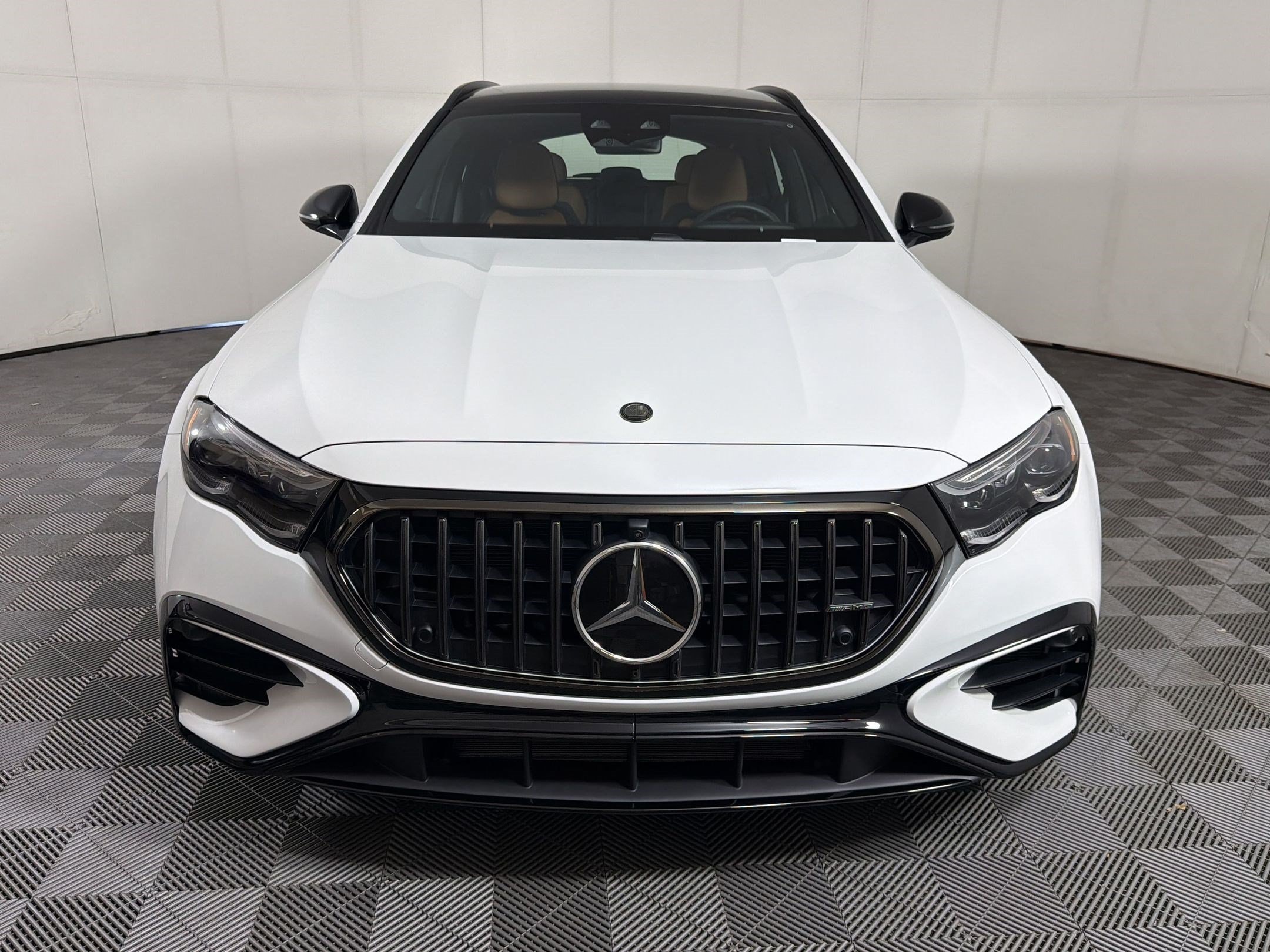 AMG E 53 E Base Coupe
