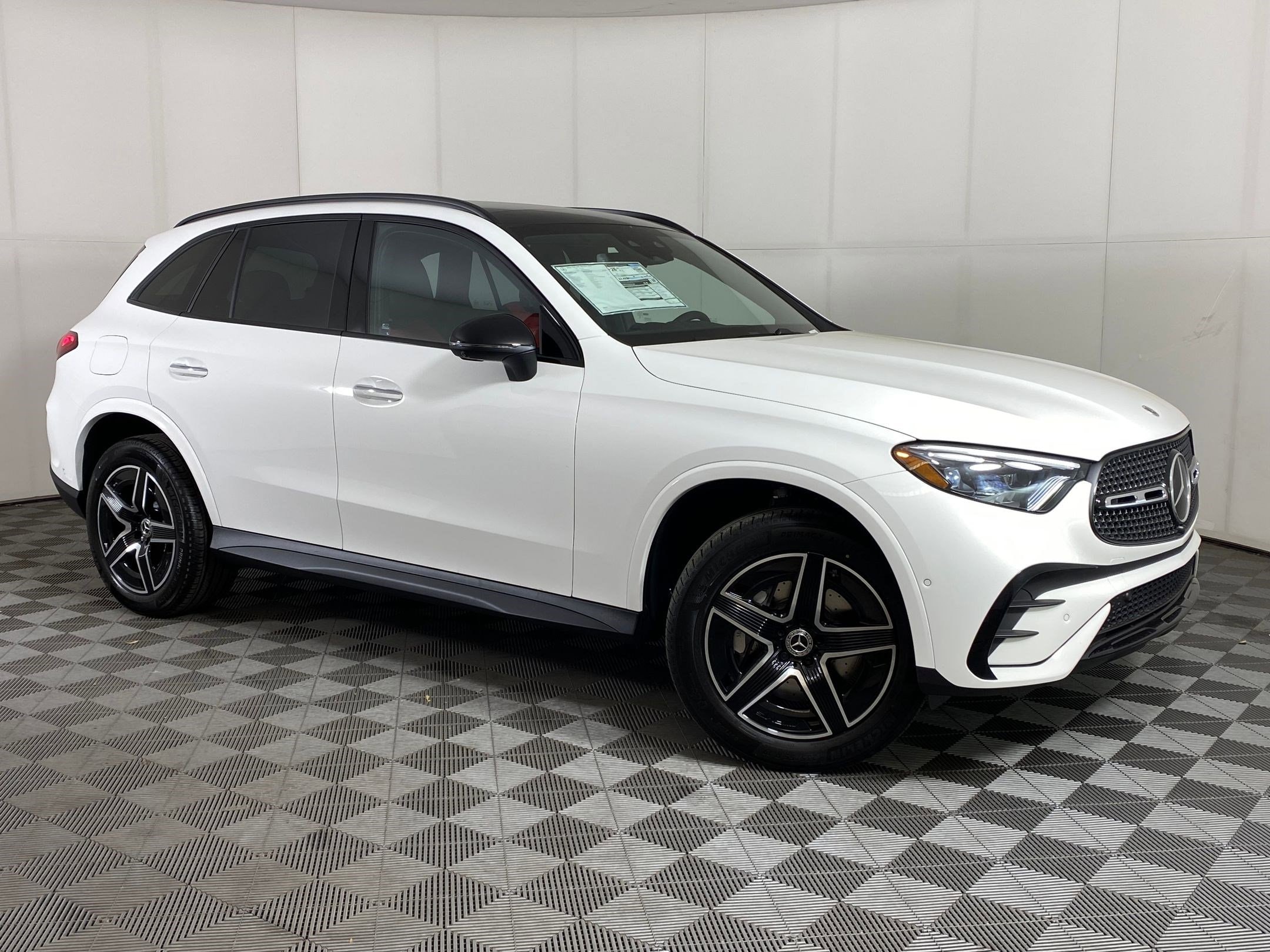 2026 Mercedes-Benz GLC Base - Photo 6