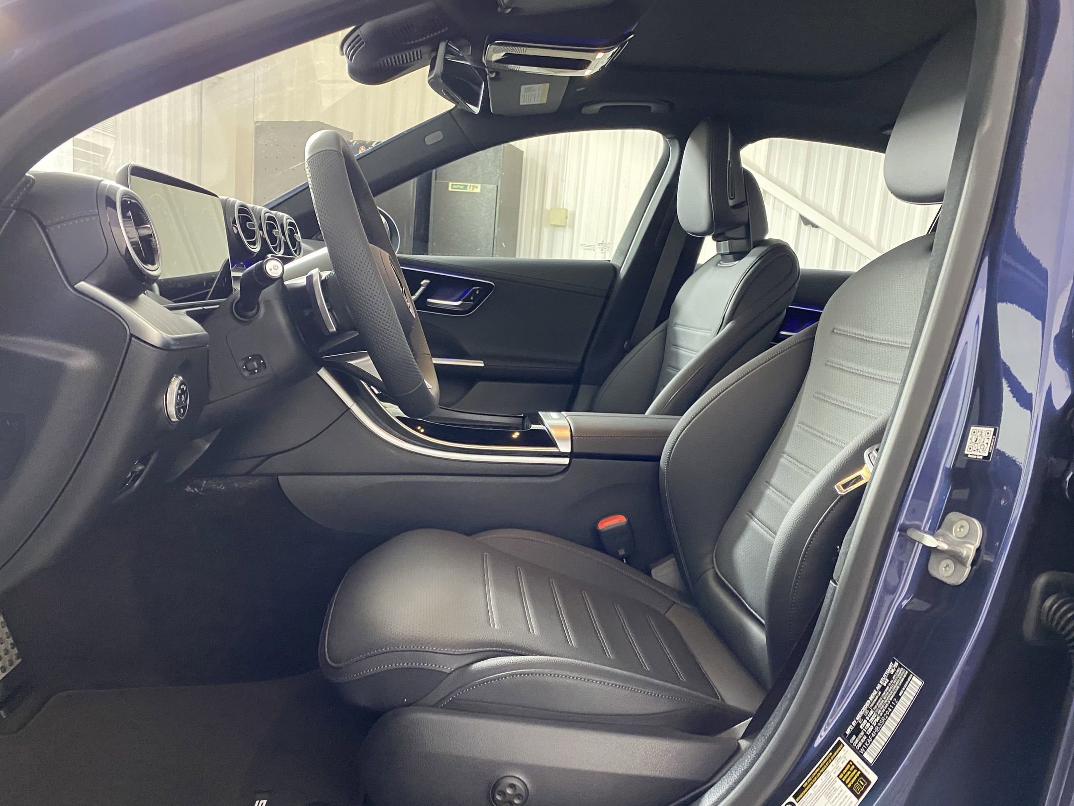 2025 Mercedes Benz C 300 4MATIC Sedan photo 4