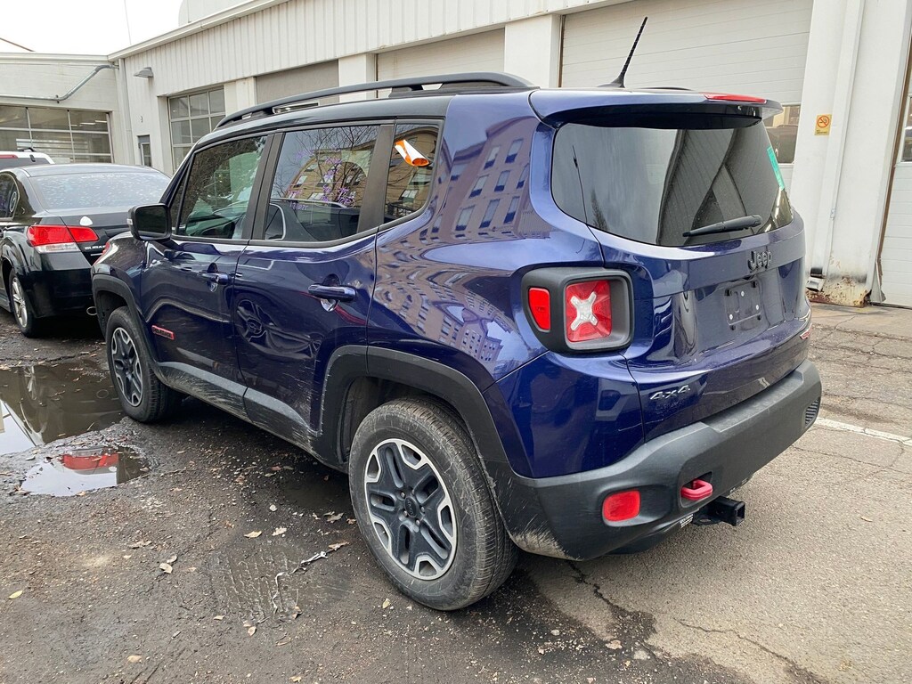 Used 2016 Jeep Renegade Trailhawk SUV