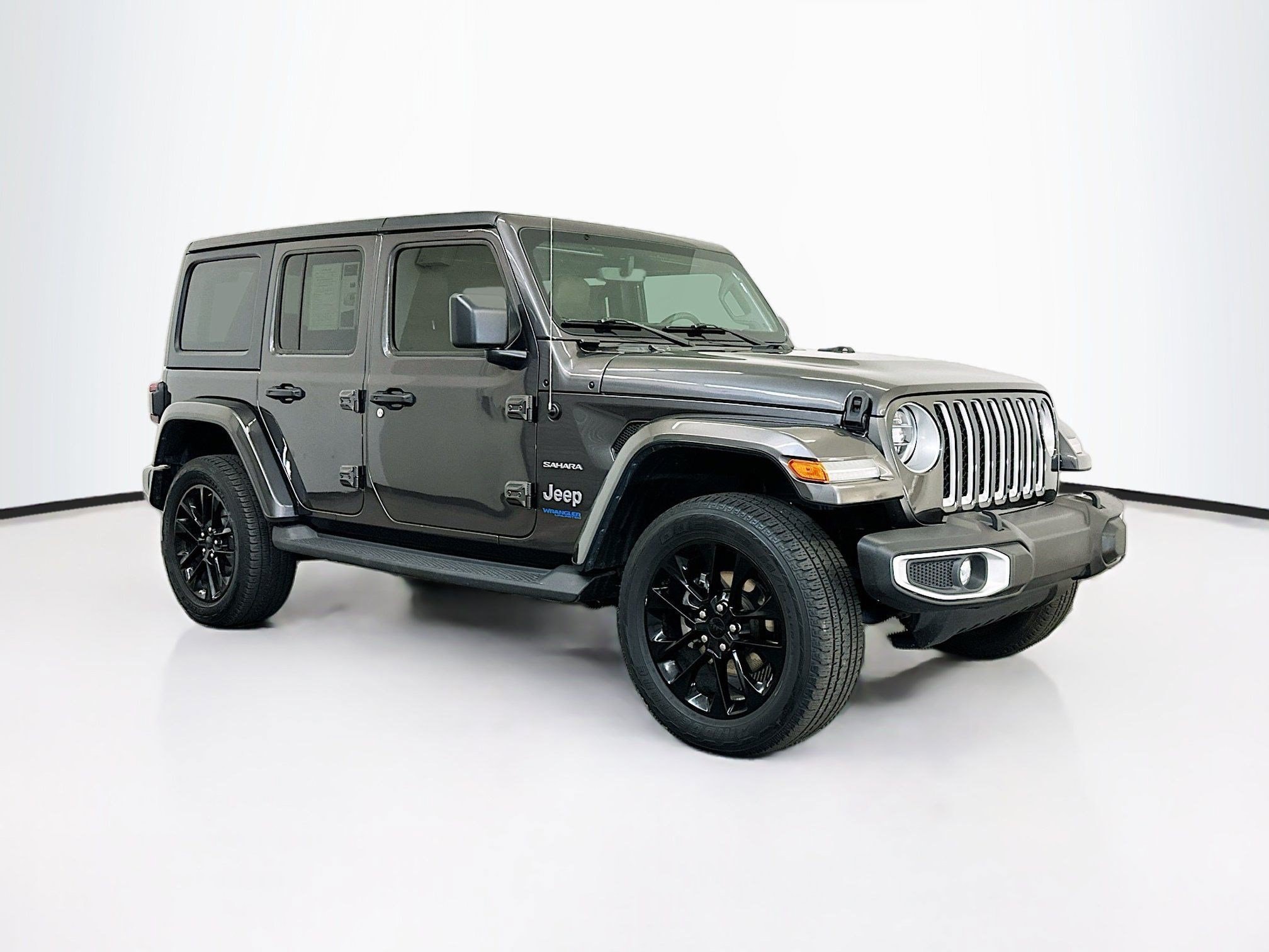 Wrangler 4xe Sahara Convertible
