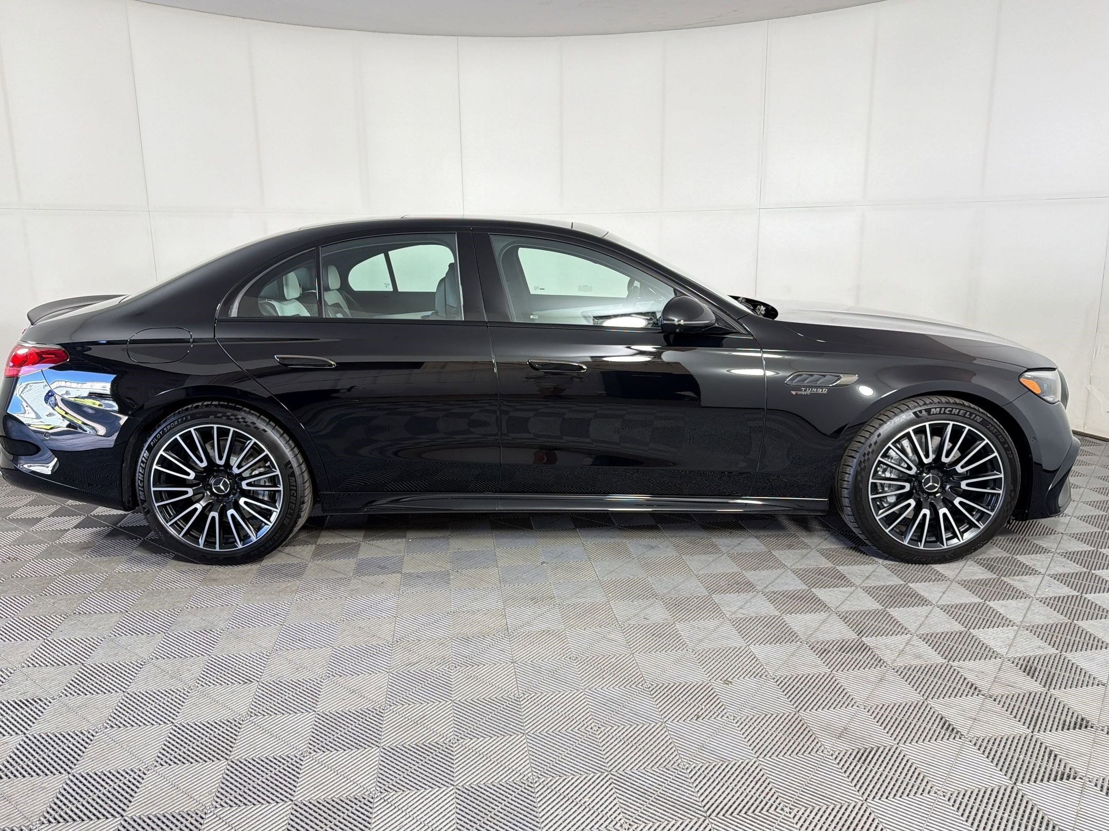 2026 Mercedes-Benz AMG E 53 E 4MATIC Sedan