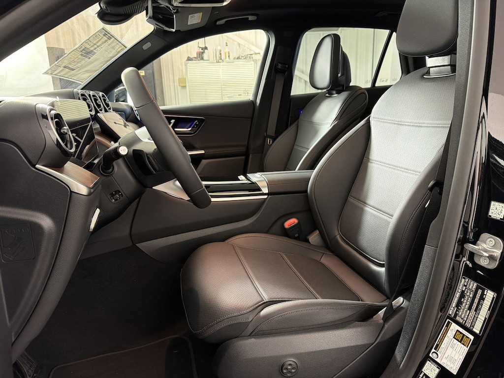 New 2027 Mercedes-Benz GLC 300 4MATIC SUV