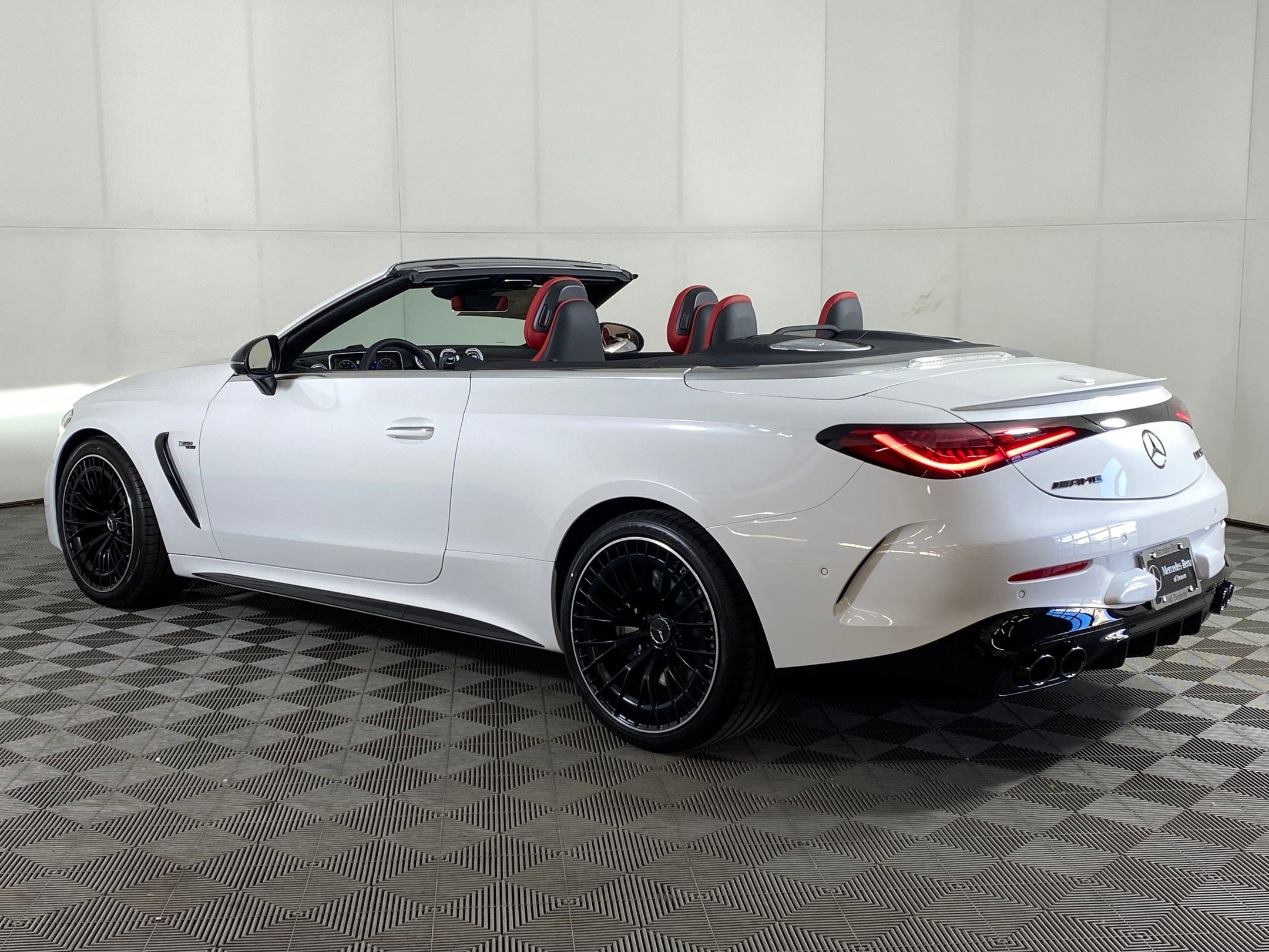 2026 Mercedes Benz CLE AMG 53 4MATIC photo 3