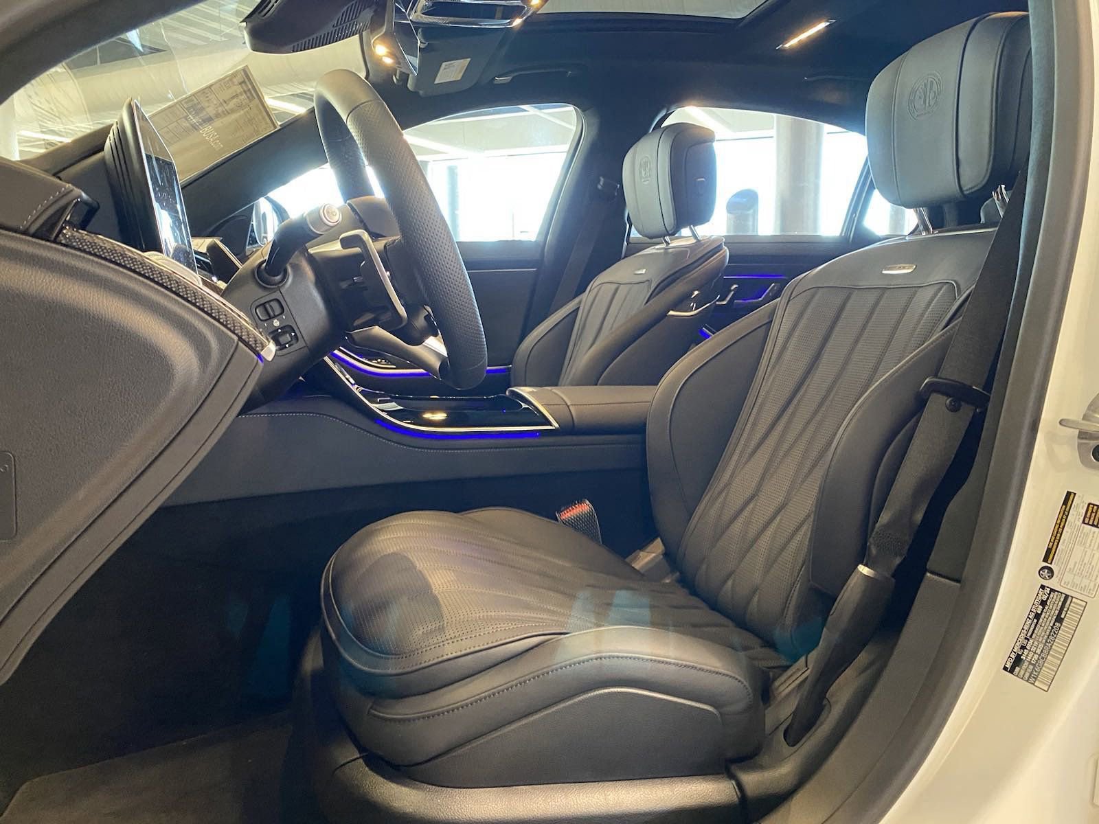 2024 Mercedes Benz S AMG 63 e photo 4
