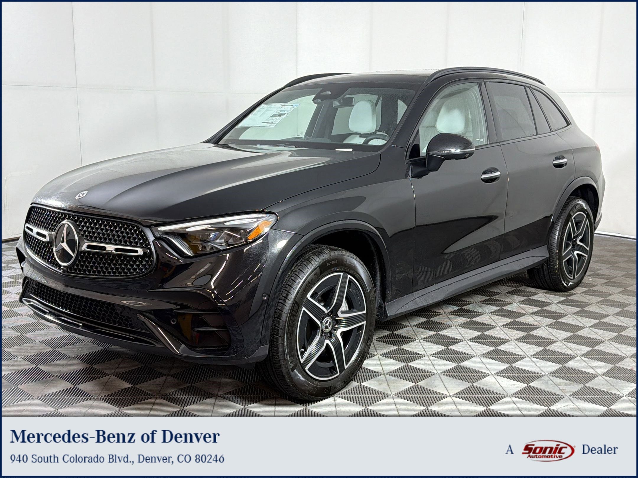 2026 Mercedes-Benz GLC GLC 300 4MATIC's photo